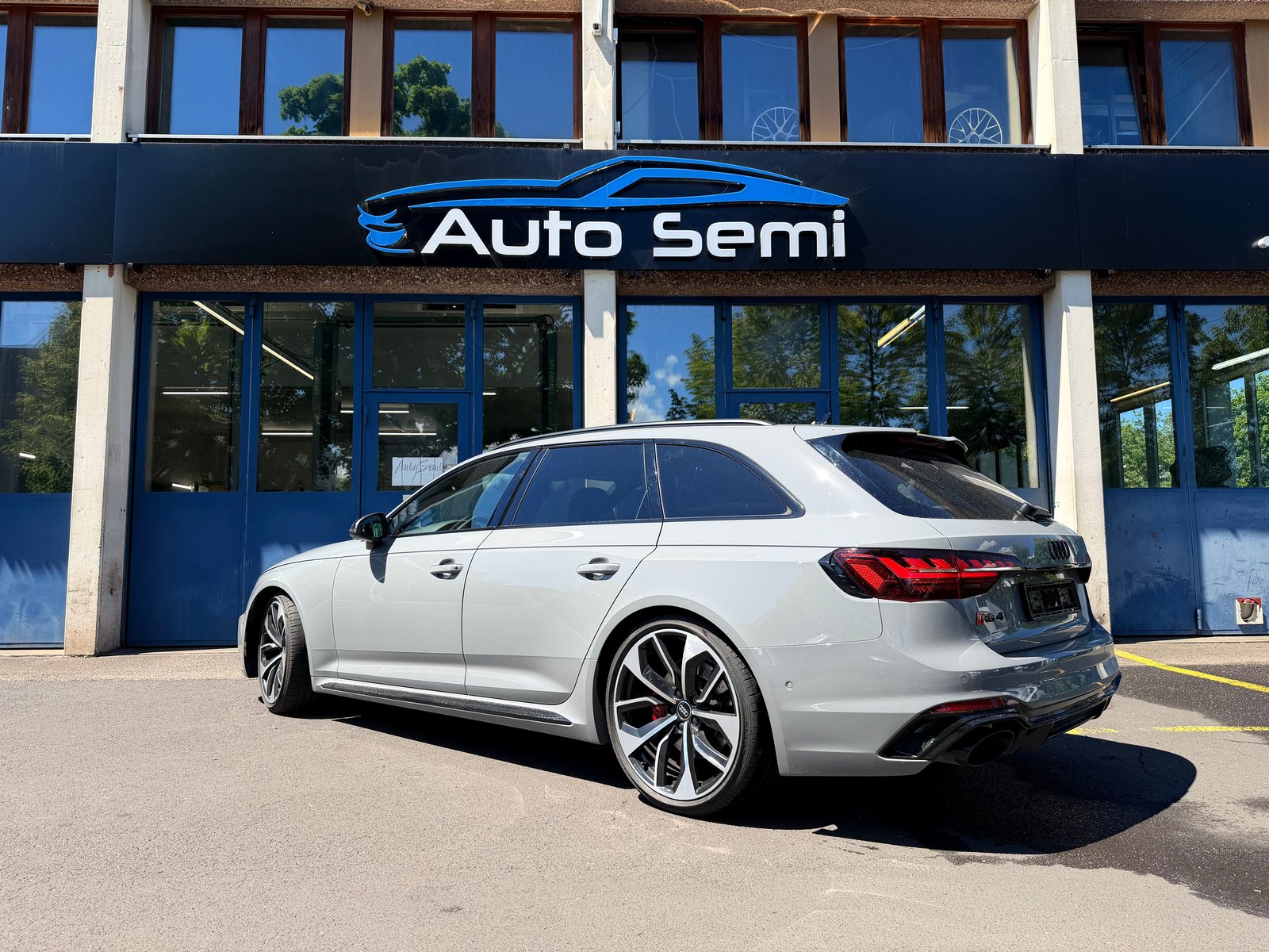 AUDI RS4 Avant quattro tiptronic, Benzin, Occasion / Gebraucht, Automatik - 5
