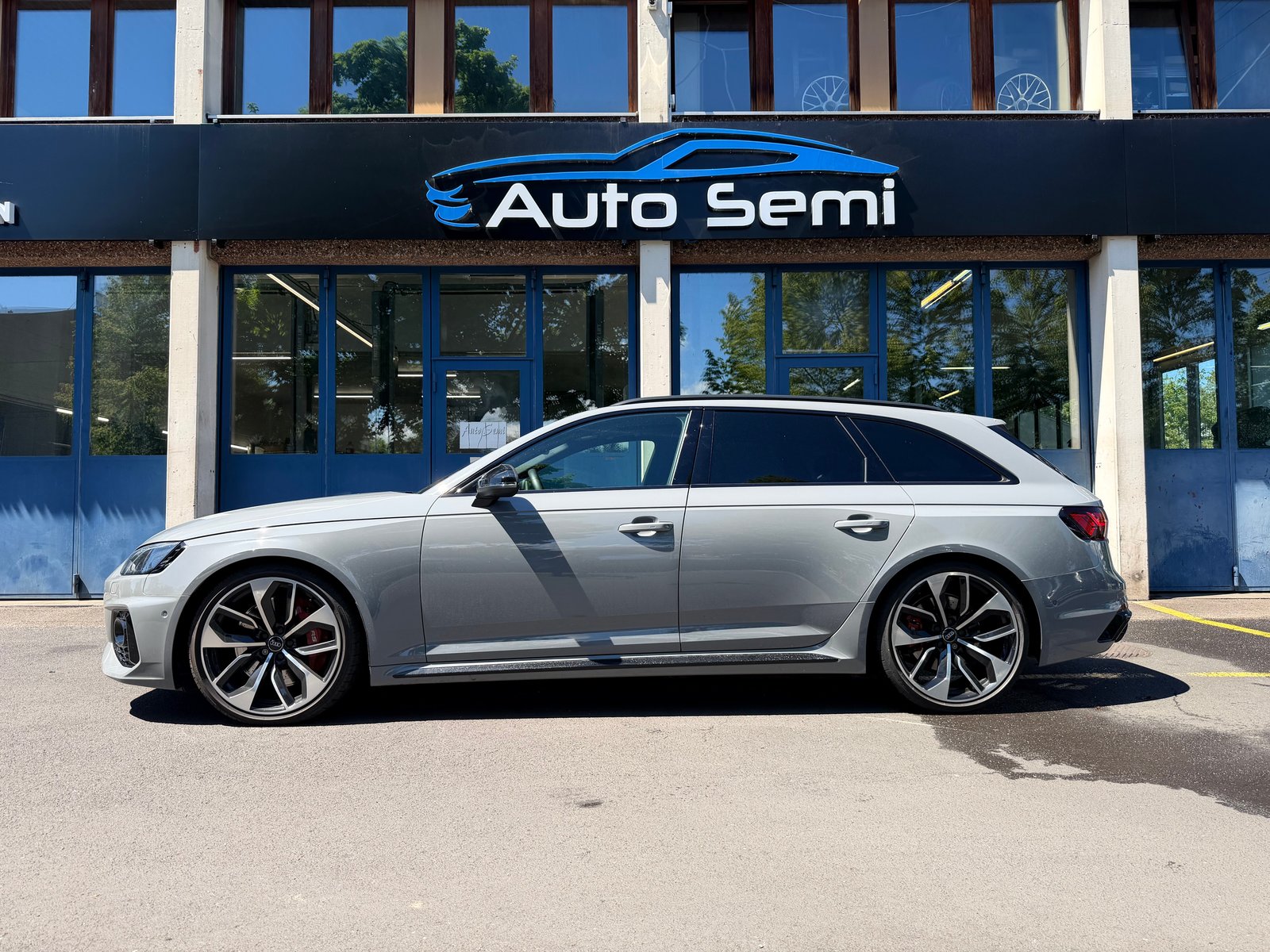 AUDI RS4 Avant quattro tiptronic, Benzin, Occasion / Gebraucht, Automatik - 6