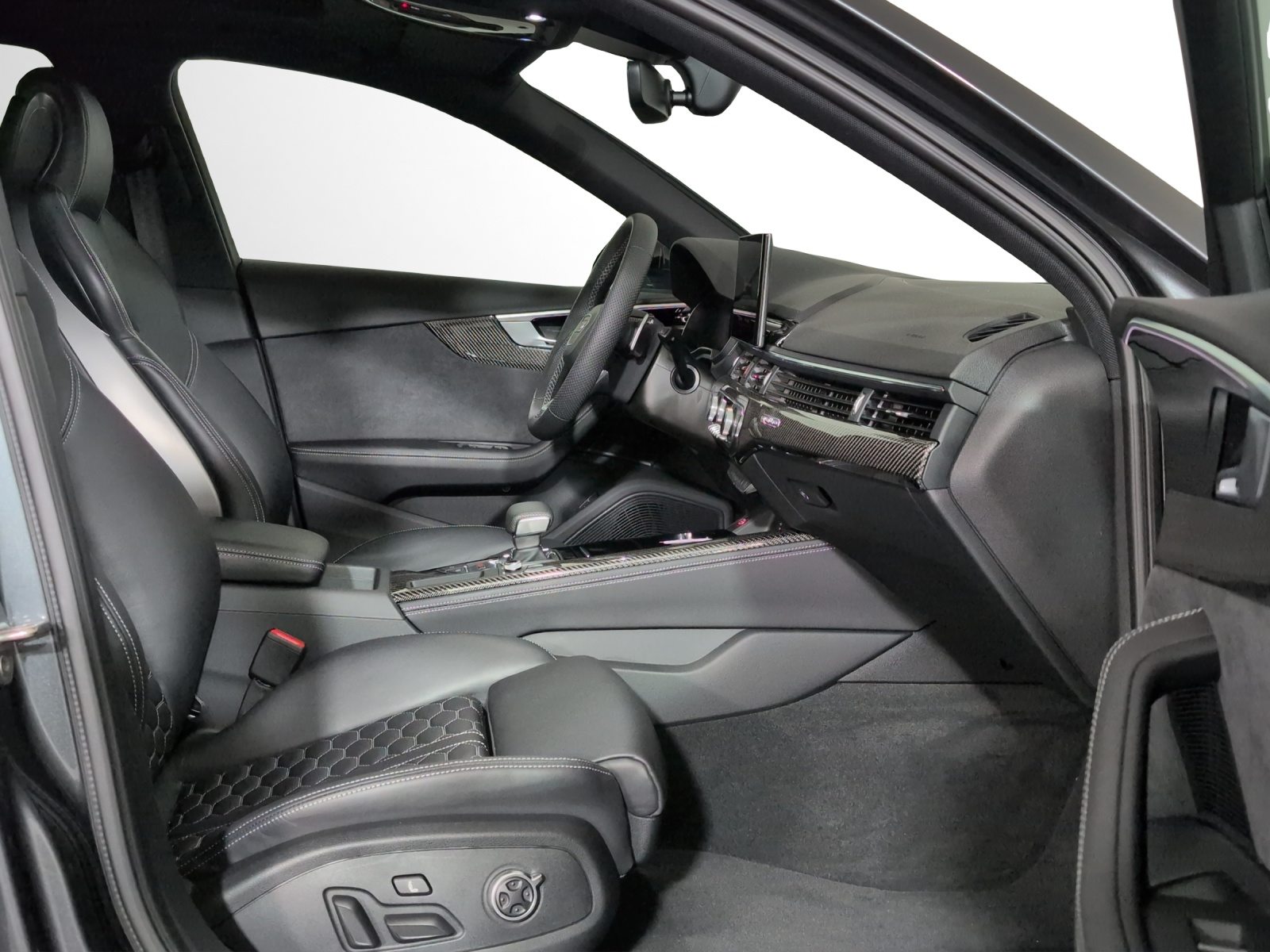 AUDI RS 4 Avant, Essence, Occasion / Utilisé, Automatique - 7