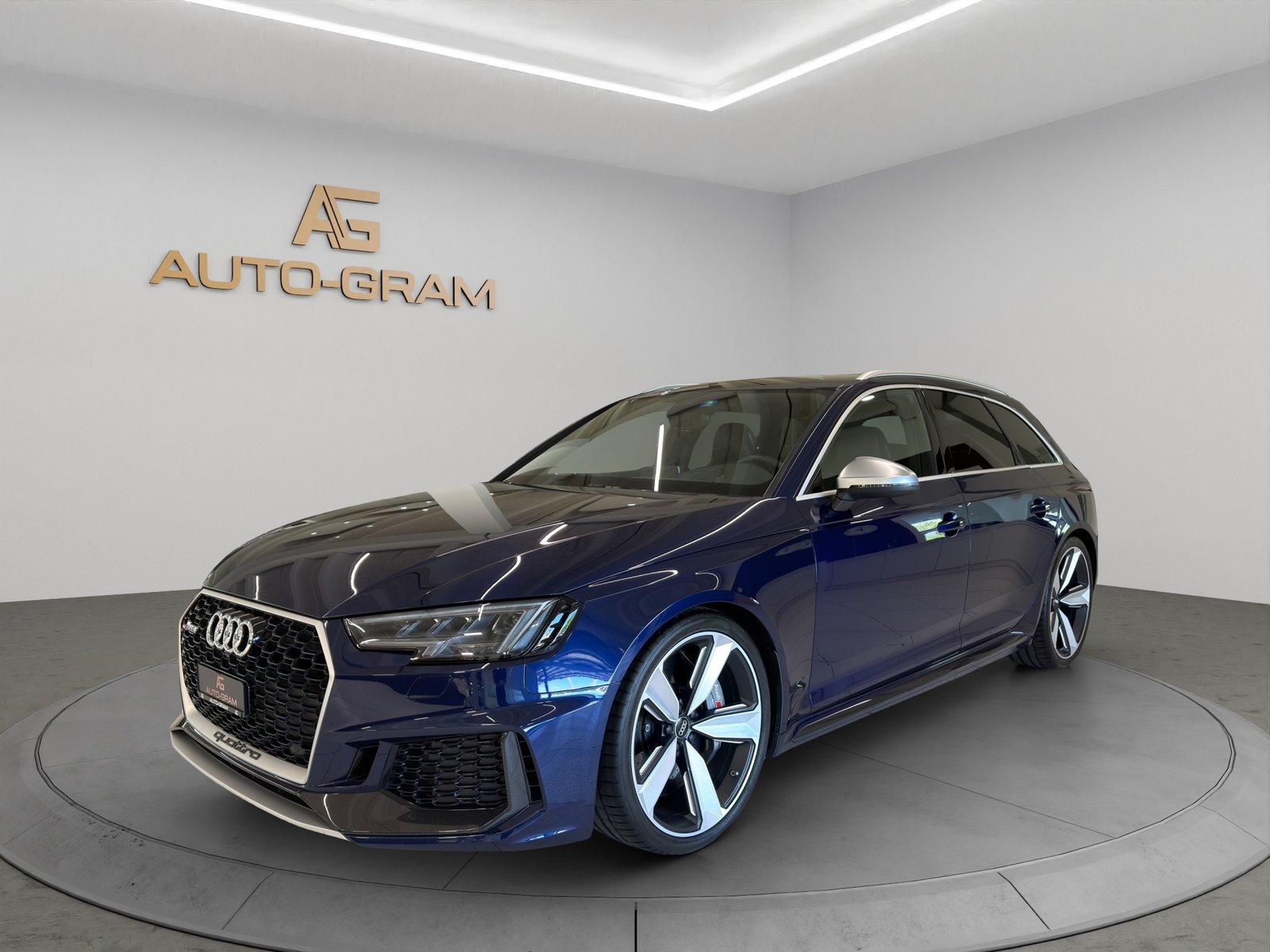 AUDI RS4 Avant 2.9 TFSI quattro tiptronic