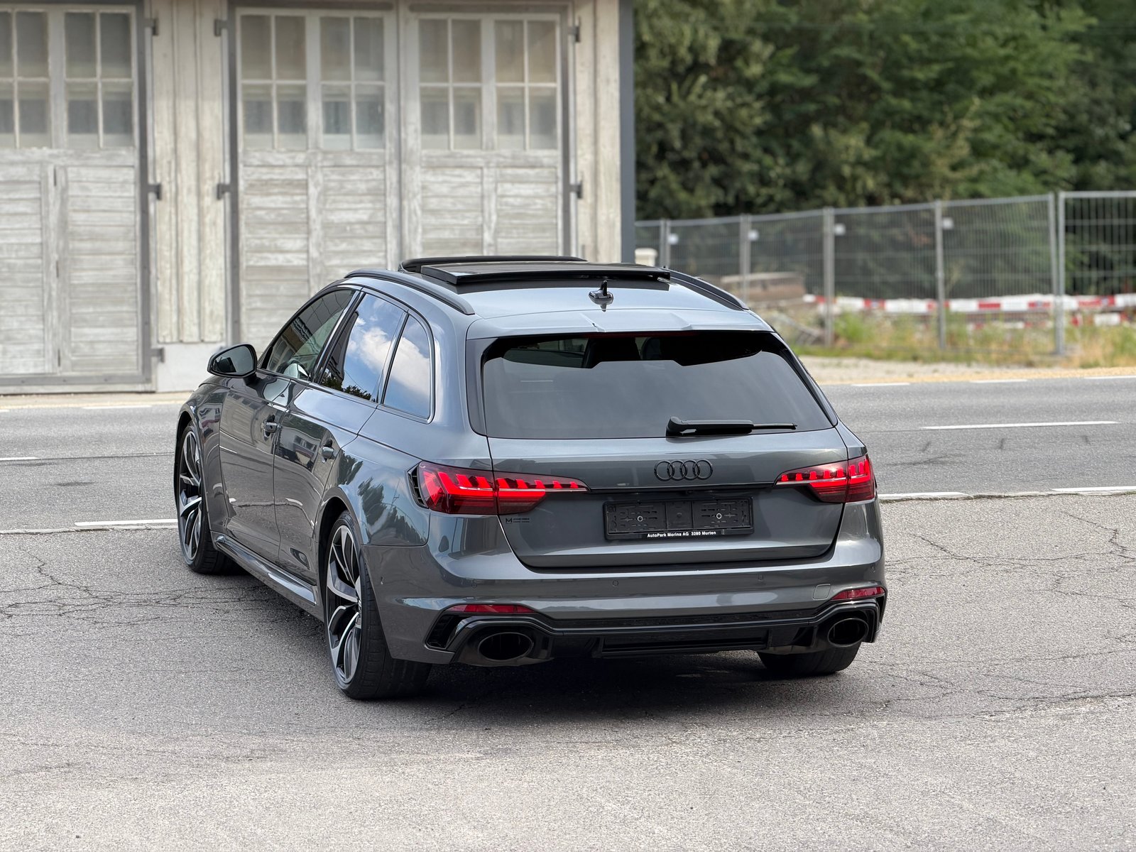 AUDI RS4 Avant quattro tiptronic, Essence, Occasion / Utilisé, Automatique - 7