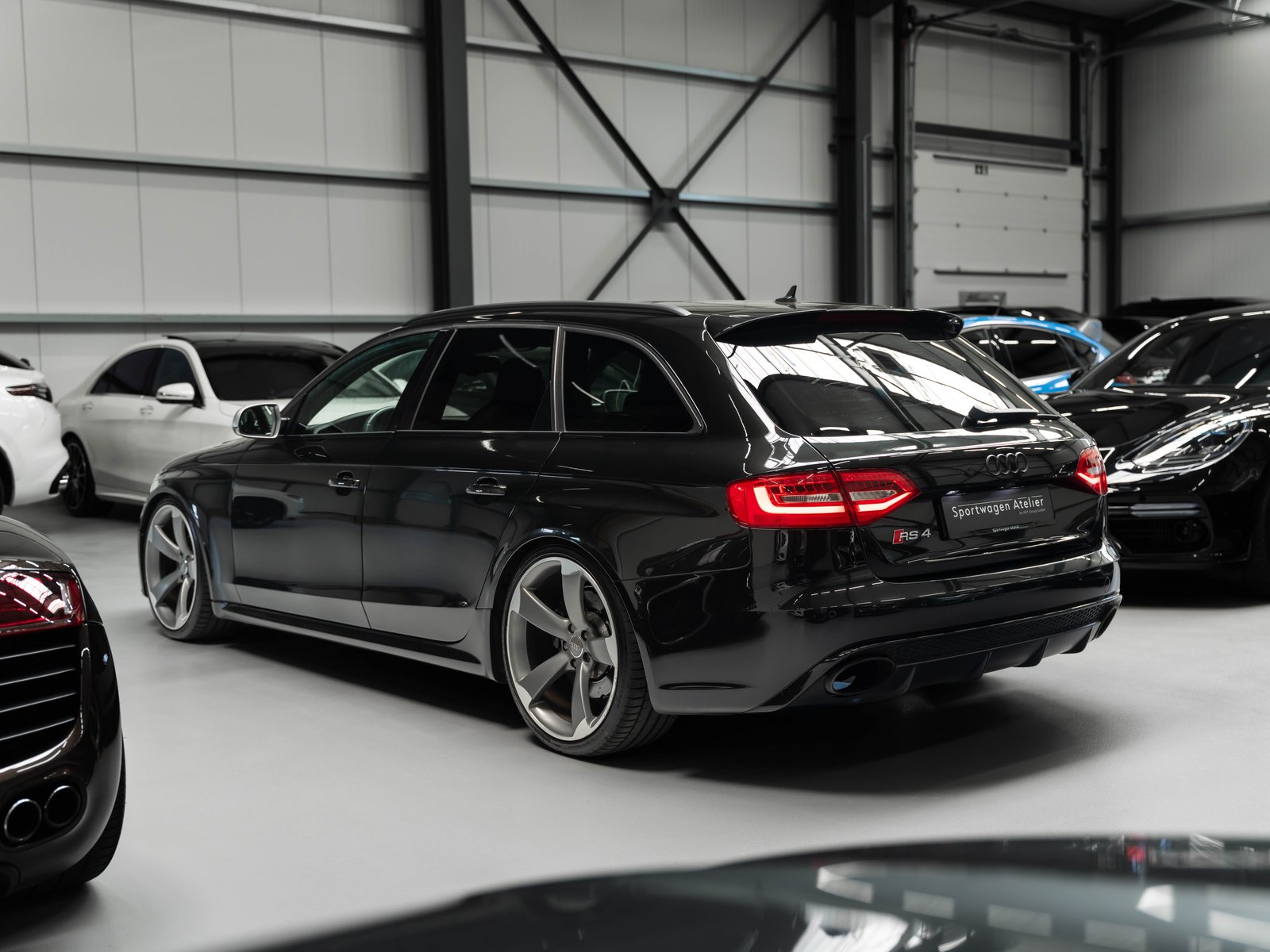 AUDI RS4 Avant 4.2 FSI V8 quattro S-tronic, Benzina, Occasioni / Usate, Automatico - 2