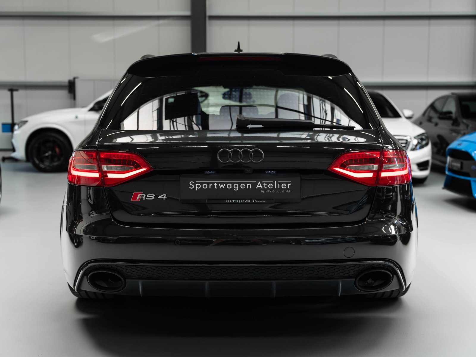 AUDI RS4 Avant 4.2 FSI V8 quattro S-tronic, Benzina, Occasioni / Usate, Automatico - 3