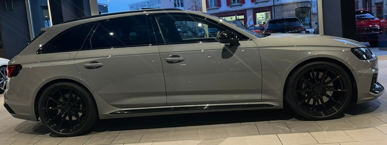 AUDI RS4 Avant 2.9 V6 TFSI quattro T-Tronic