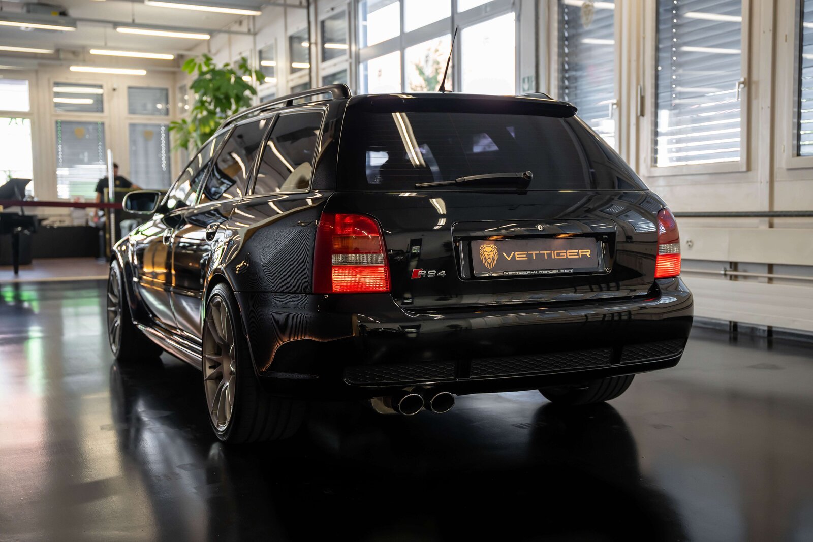 AUDI RS4 Avant quattro, Benzin, Occasion / Gebraucht, Handschaltung - 4