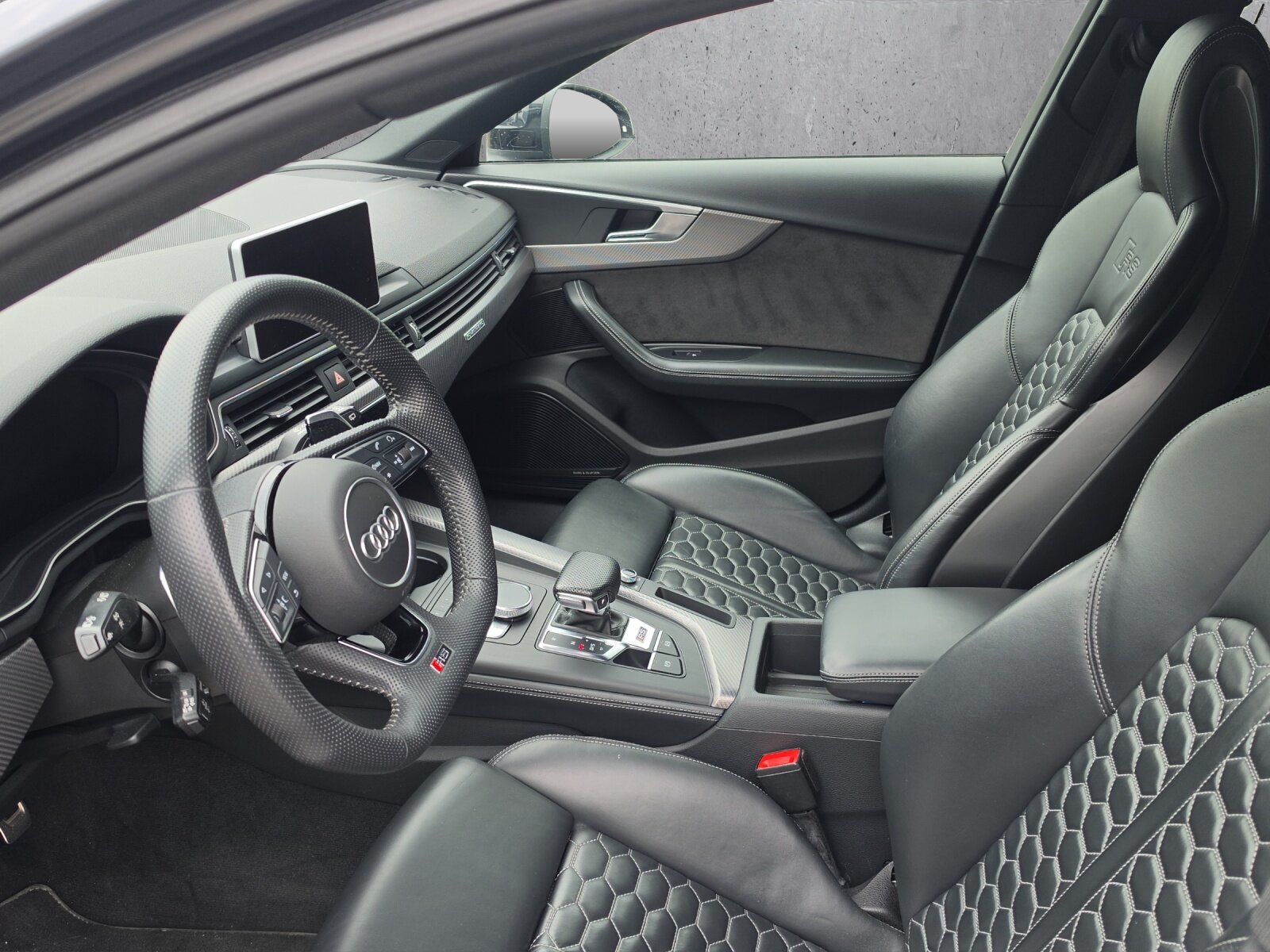 AUDI RS4 Avant 2.9 TFSI quattro tiptronic, Benzin, Occasion / Gebraucht, Automatik - 6