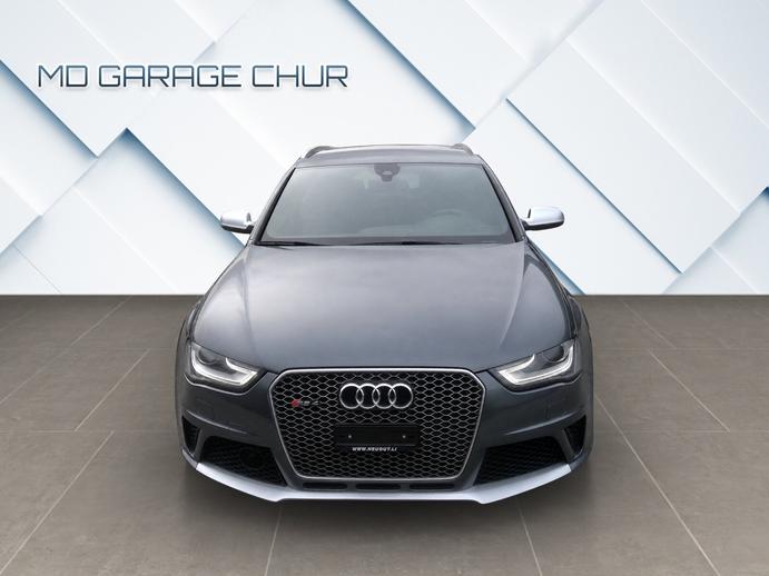 AUDI RS4 Avant 4.2 FSI V8 quattro S-tronic, Benzin, Occasion / Gebraucht, Automatik