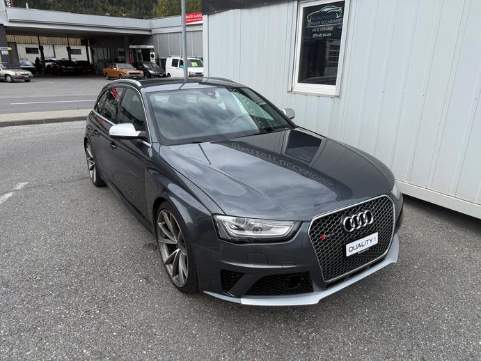 AUDI RS4 Avant 4.2 FSI V8 quattro S-tronic, Benzin, Occasion / Gebraucht, Automatik