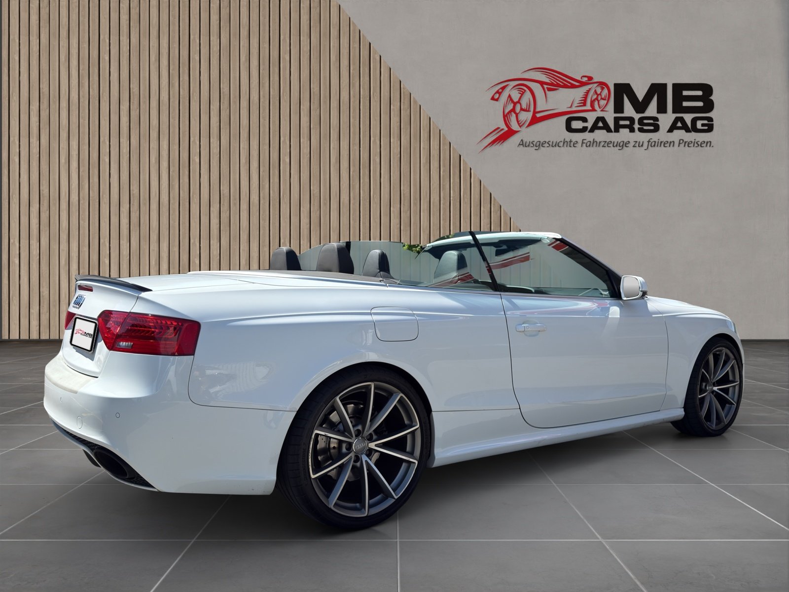 AUDI RS5 Cabrio 4.2 FSI quattro S-tronic, Benzin, Occasion / Gebraucht, Automatik - 3