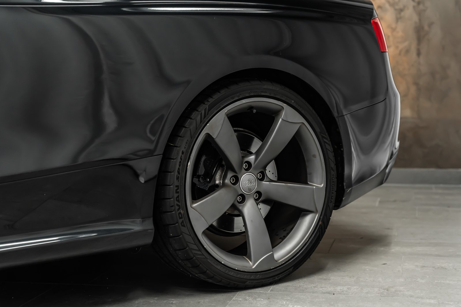 AUDI RS5 Coupé 4.2 FSI quattro S-tronic *CH-Fahrzeug*Recaro, Benzin, Occasion / Gebraucht, Automatik - 7