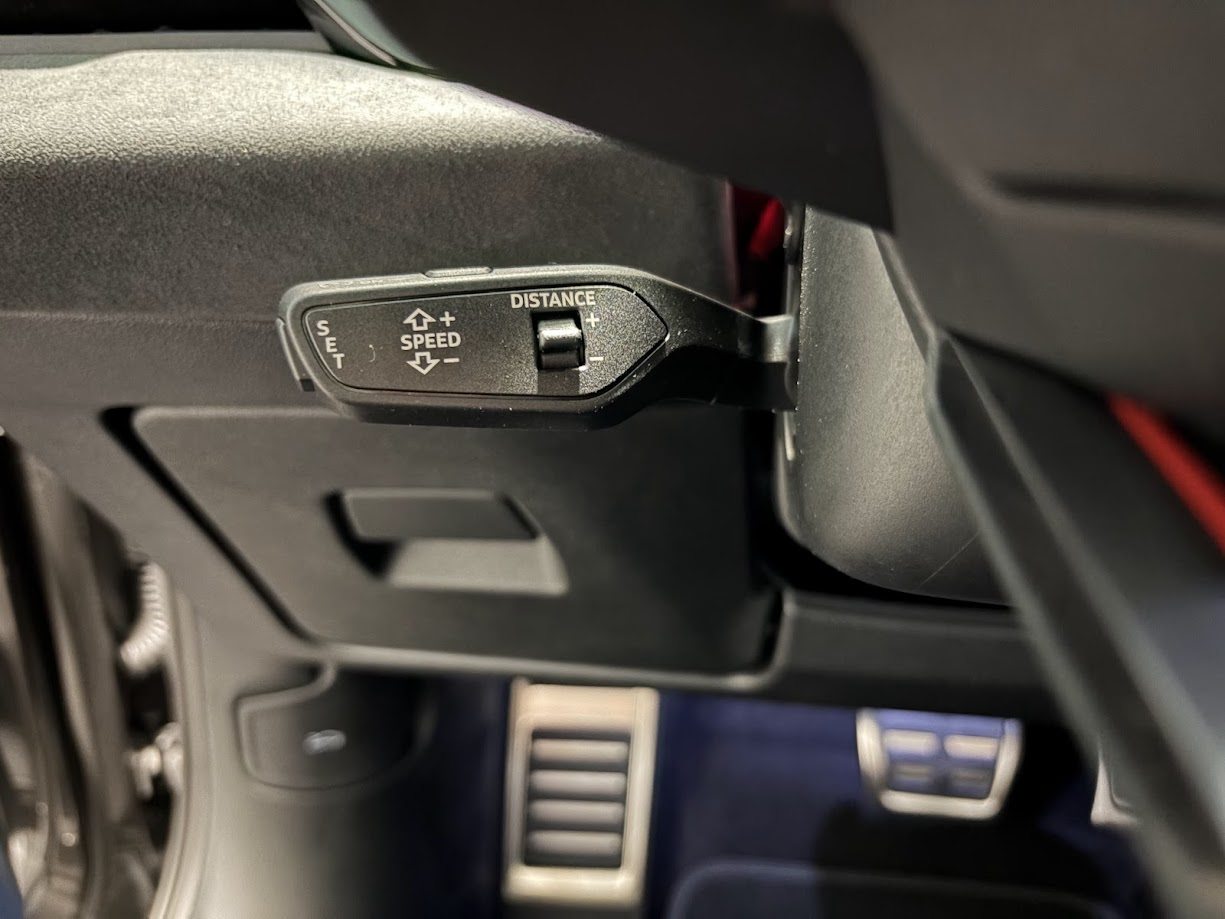 AUDI RS 5 Avant, Voll-Hybrid Benzin/Elektro, Neuwagen, Automatik - 7
