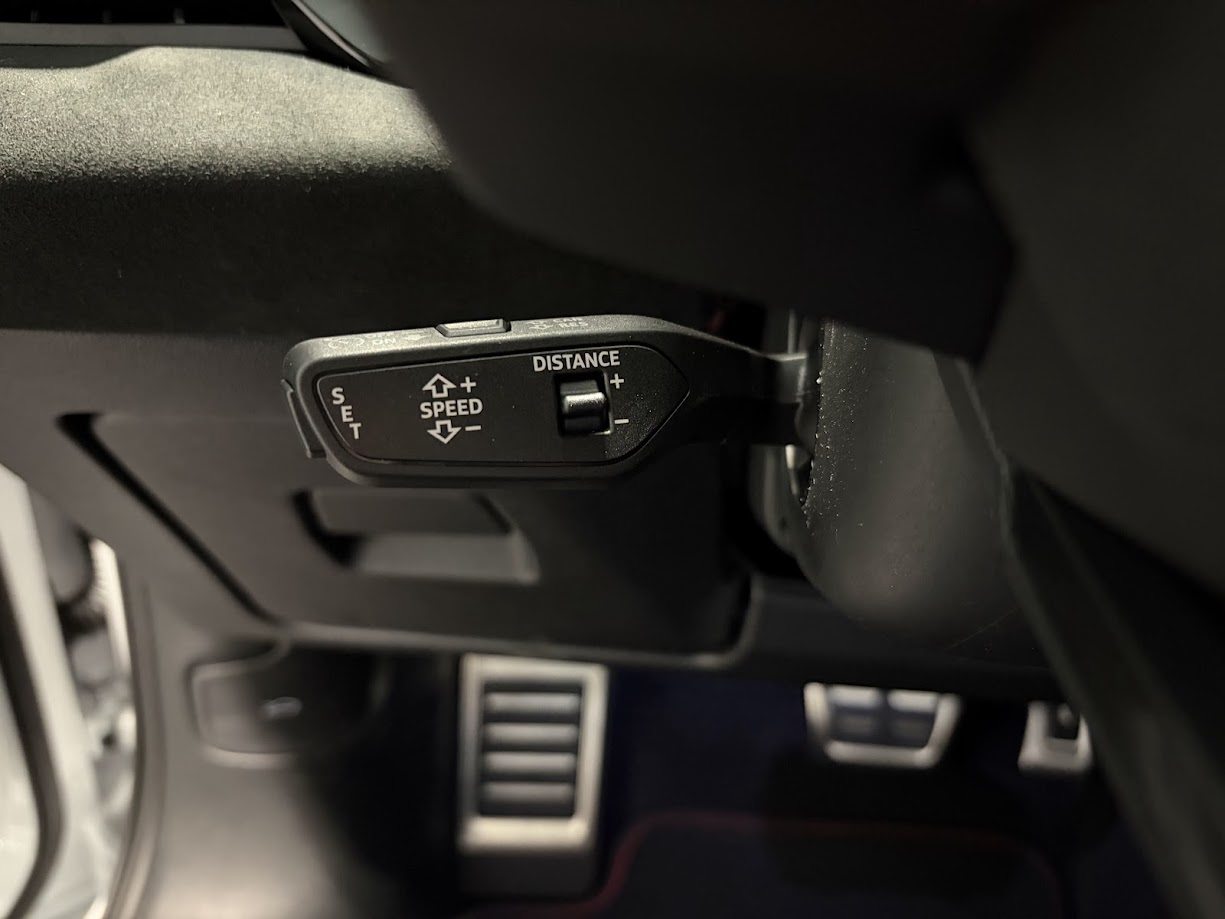 AUDI RS 5 Avant, Full-Hybrid Petrol/Electric, New car, Automatic - 7