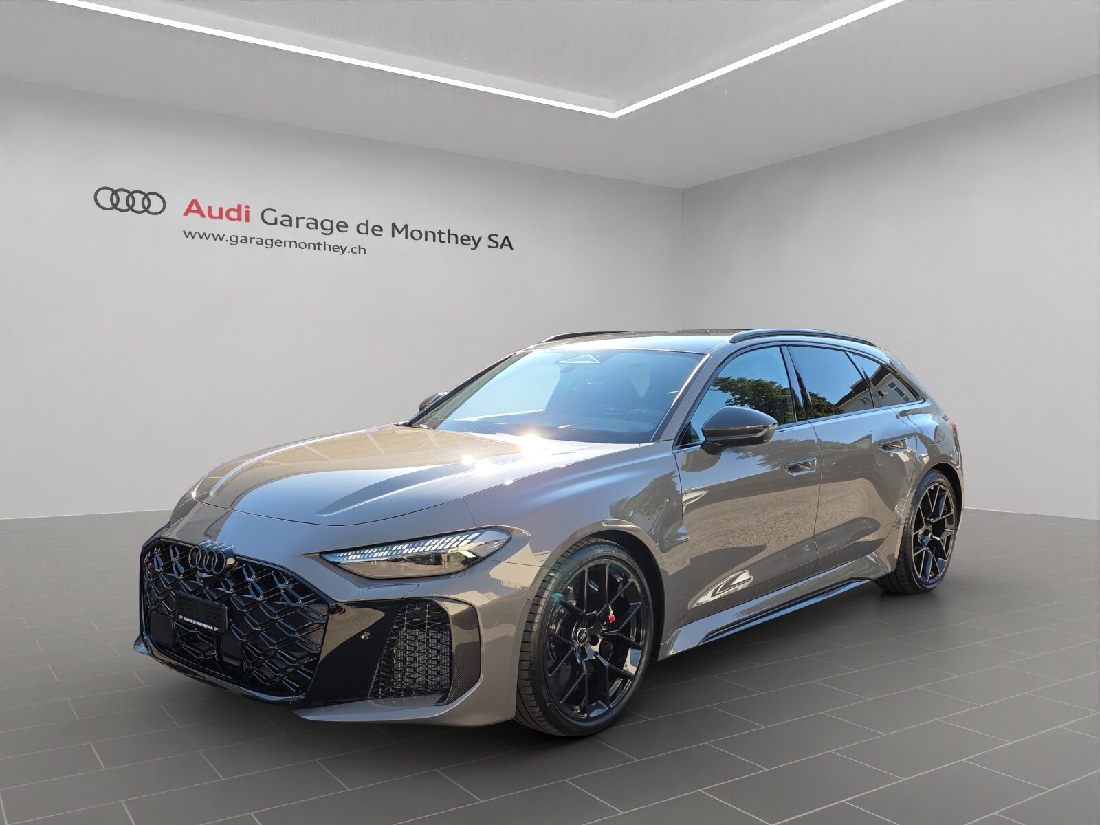 AUDI RS 5 Avant