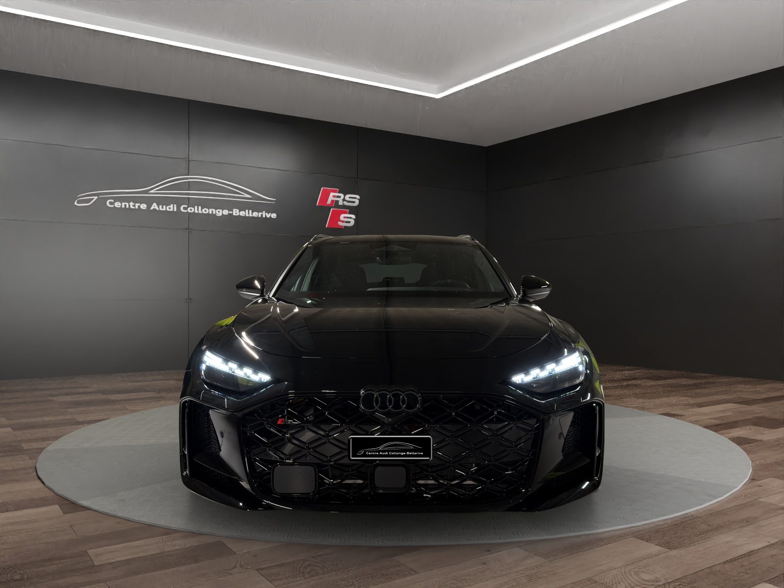AUDI RS 5 Avant, Voll-Hybrid Benzin/Elektro, Occasion / Gebraucht, Automatik - 2