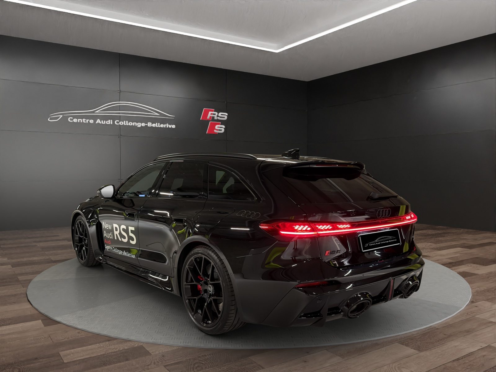 AUDI RS 5 Avant, Voll-Hybrid Benzin/Elektro, Occasion / Gebraucht, Automatik - 4
