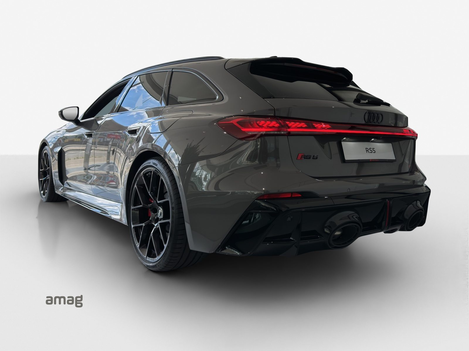 AUDI RS 5 Avant, Voll-Hybrid Benzin/Elektro, Occasion / Gebraucht, Automatik - 3