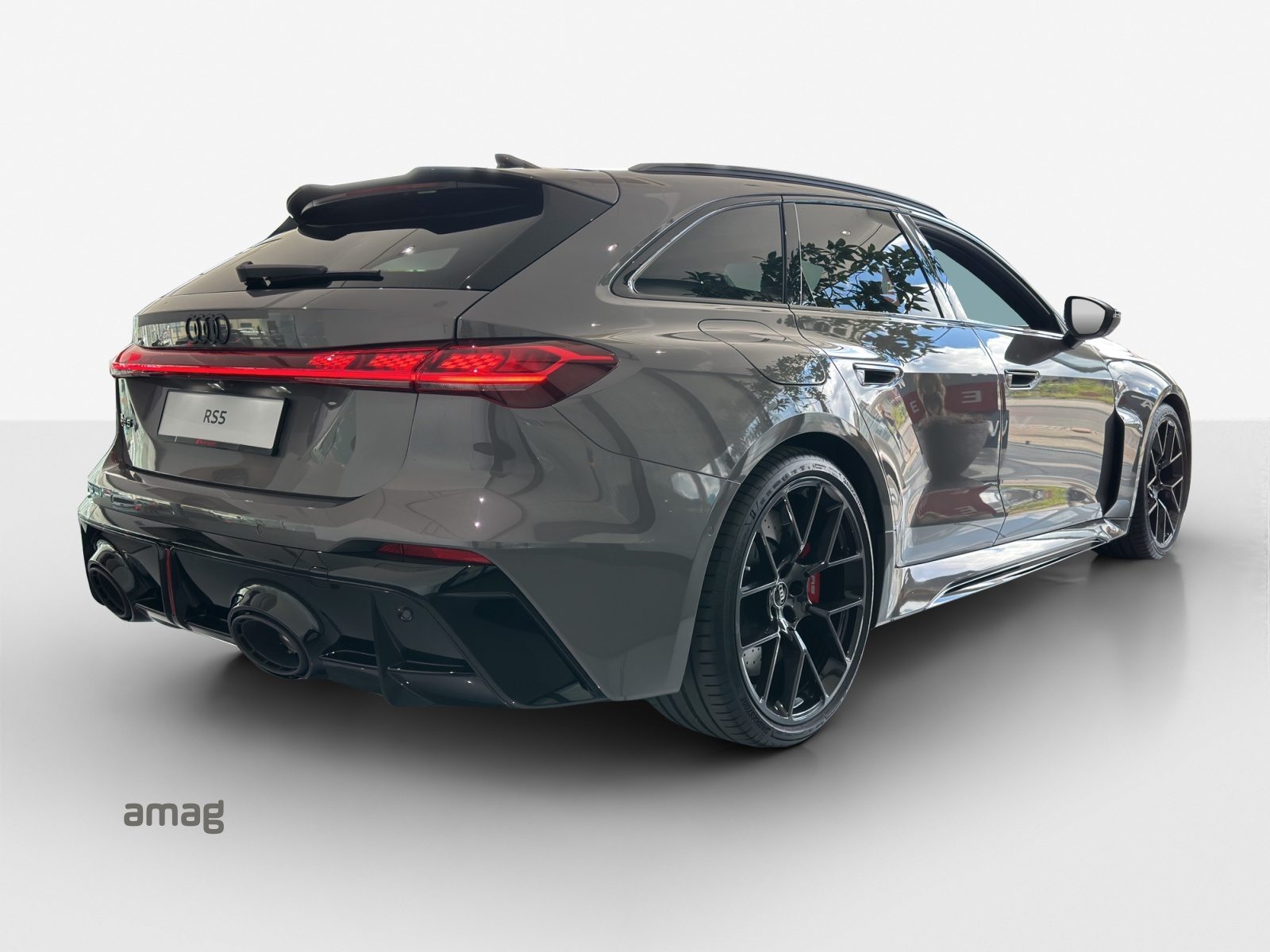 AUDI RS 5 Avant, Voll-Hybrid Benzin/Elektro, Occasion / Gebraucht, Automatik - 5