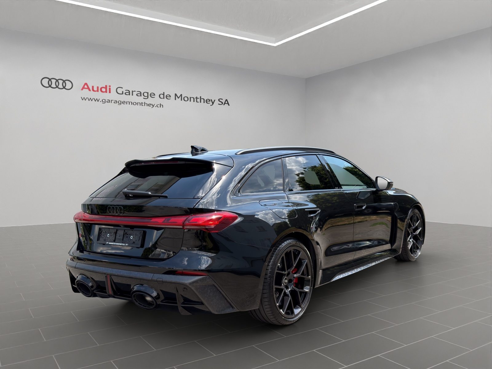 AUDI RS 5 Avant, Voll-Hybrid Benzin/Elektro, Occasion / Gebraucht, Automatik - 4