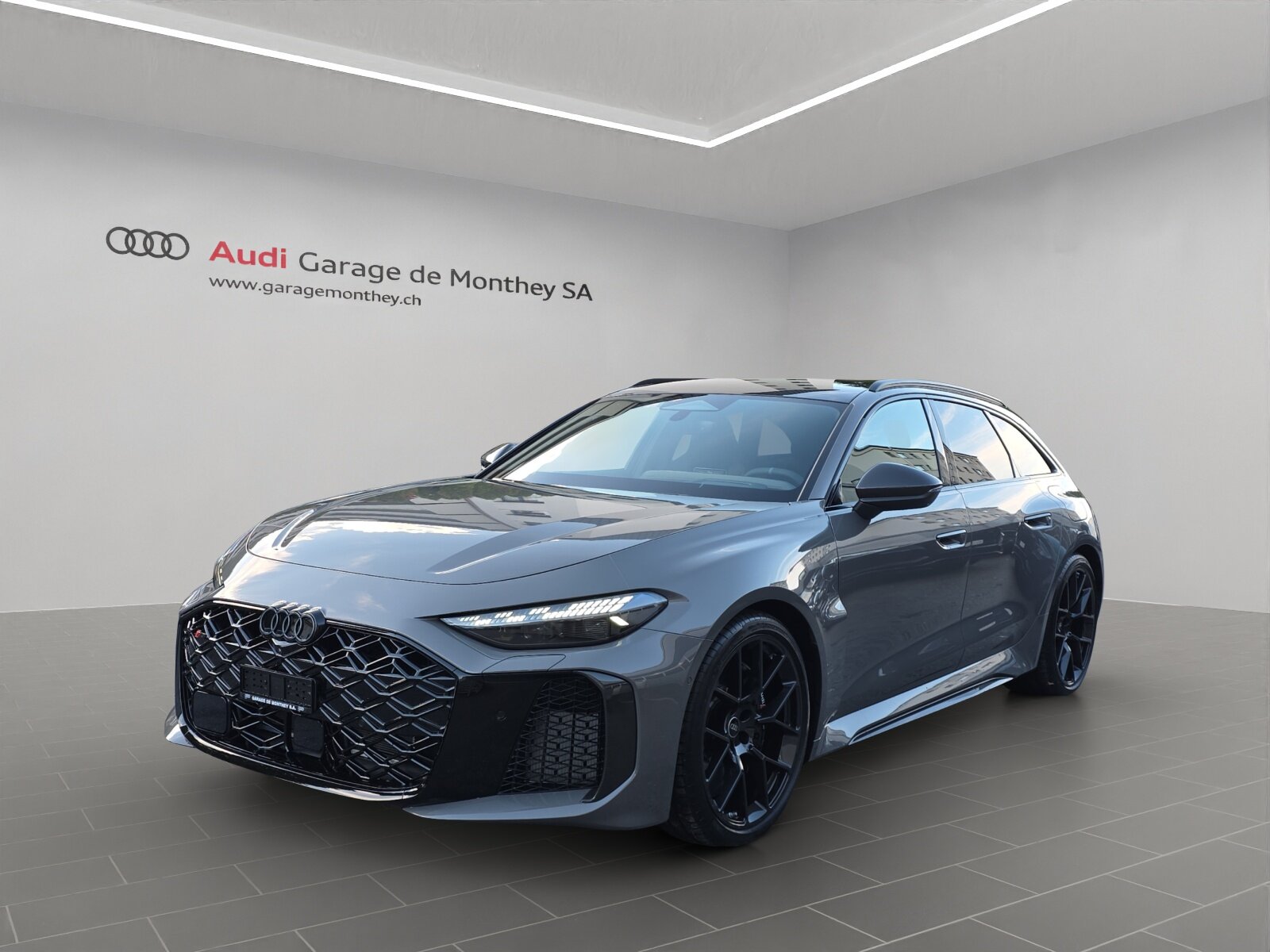 AUDI RS 5 Avant TFSI 470 kW Tiptronic quattro