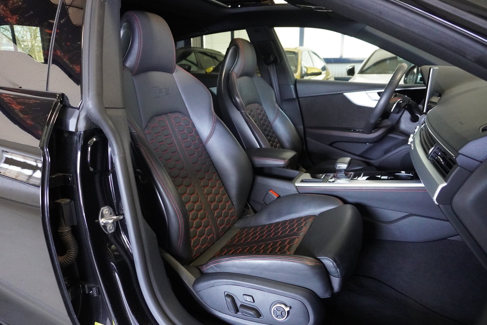 AUDI RS5 Sportback 2.9 TFSI quattro tiptronic, Essence, Occasion / Utilisé, Automatique - 7