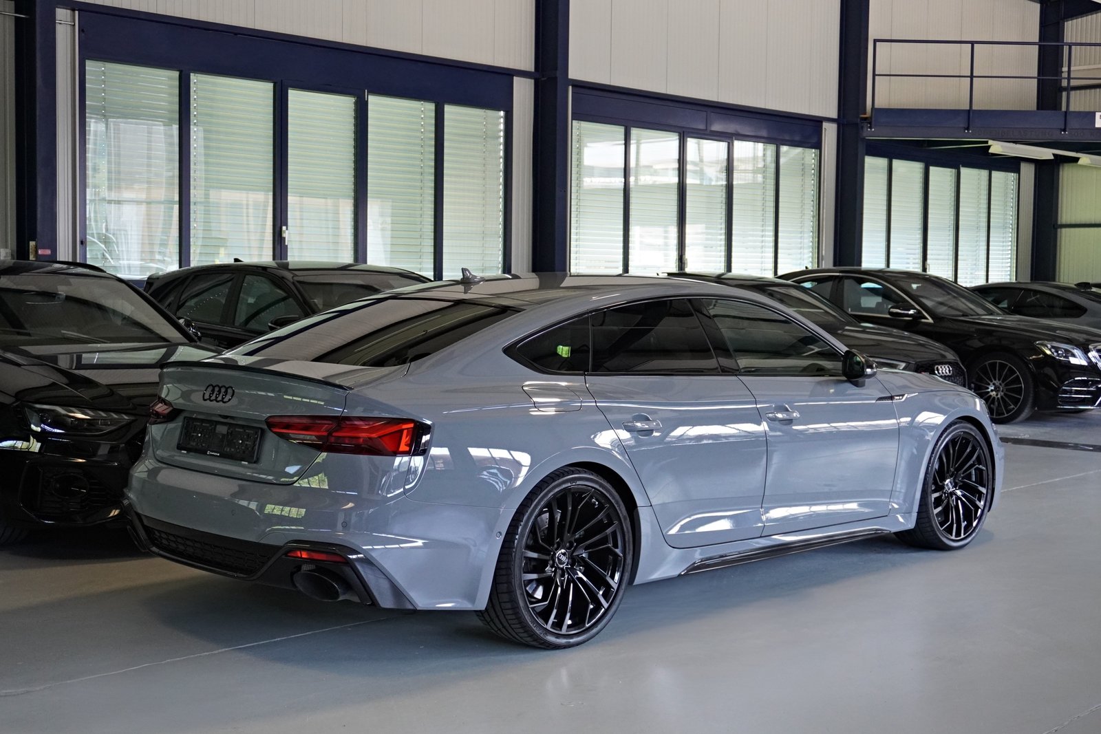 AUDI RS5 Sportback 2.9 TFSI quattro tiptronic // CARBON PAKE, Benzin, Occasion / Gebraucht, Automatik - 4