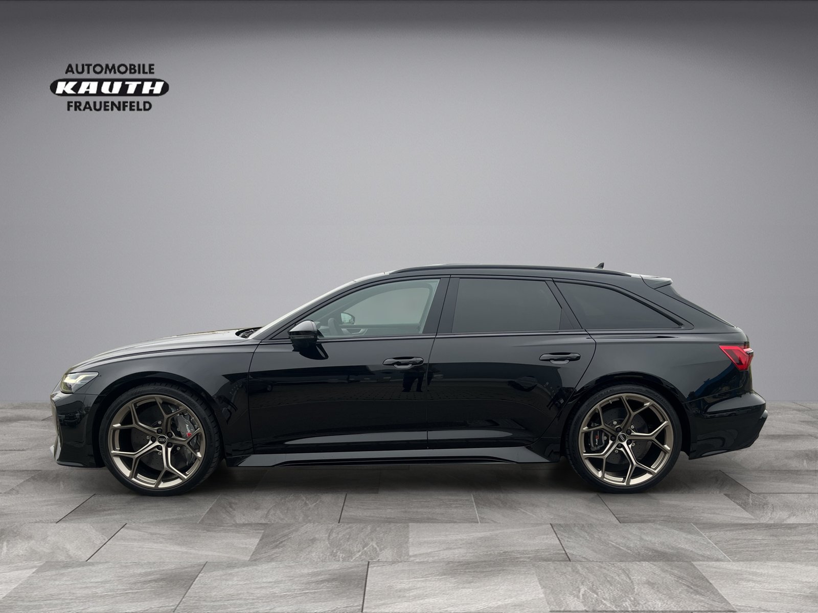AUDI RS6 Avant 4.0 TFSI V8 Performance quattro*Keramik-Brems, Mild-Hybrid Petrol/Electric, New car, Automatic - 2