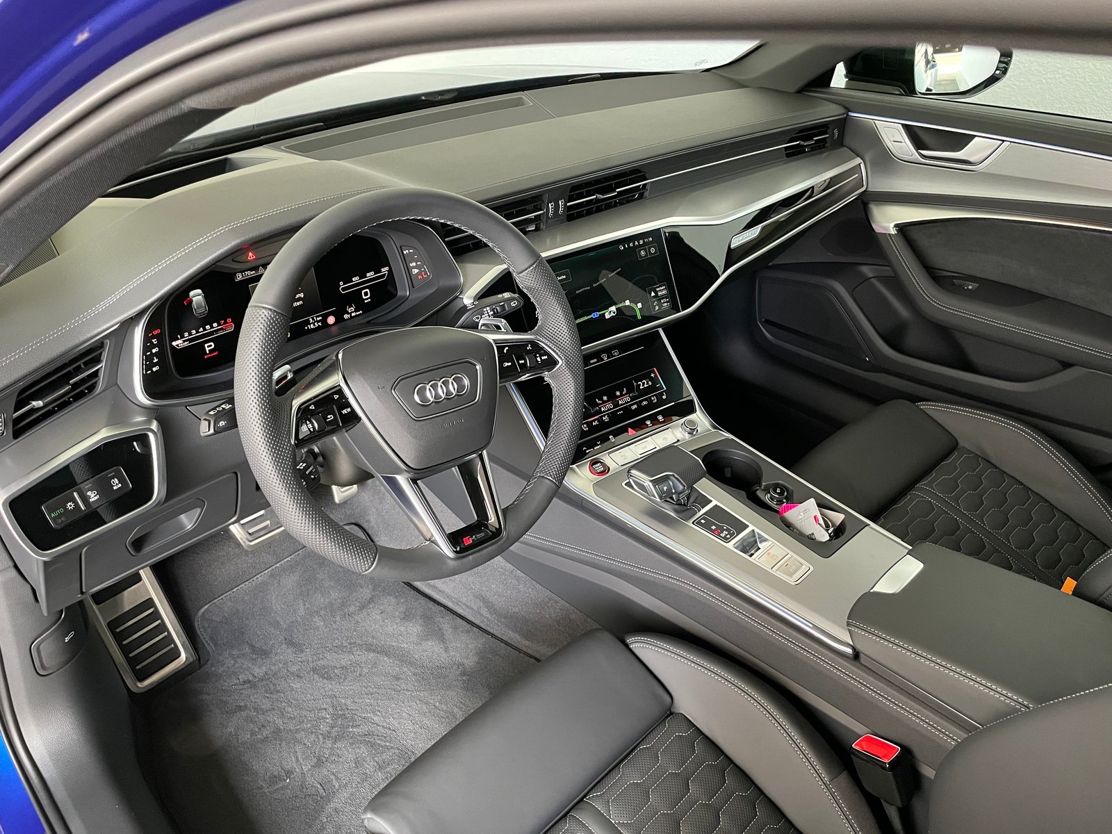 AUDI RS6 Avant 4.0 TFSI V8 quattro 1001PS MTM, Mild-Hybrid Petrol/Electric, New car, Automatic - 7