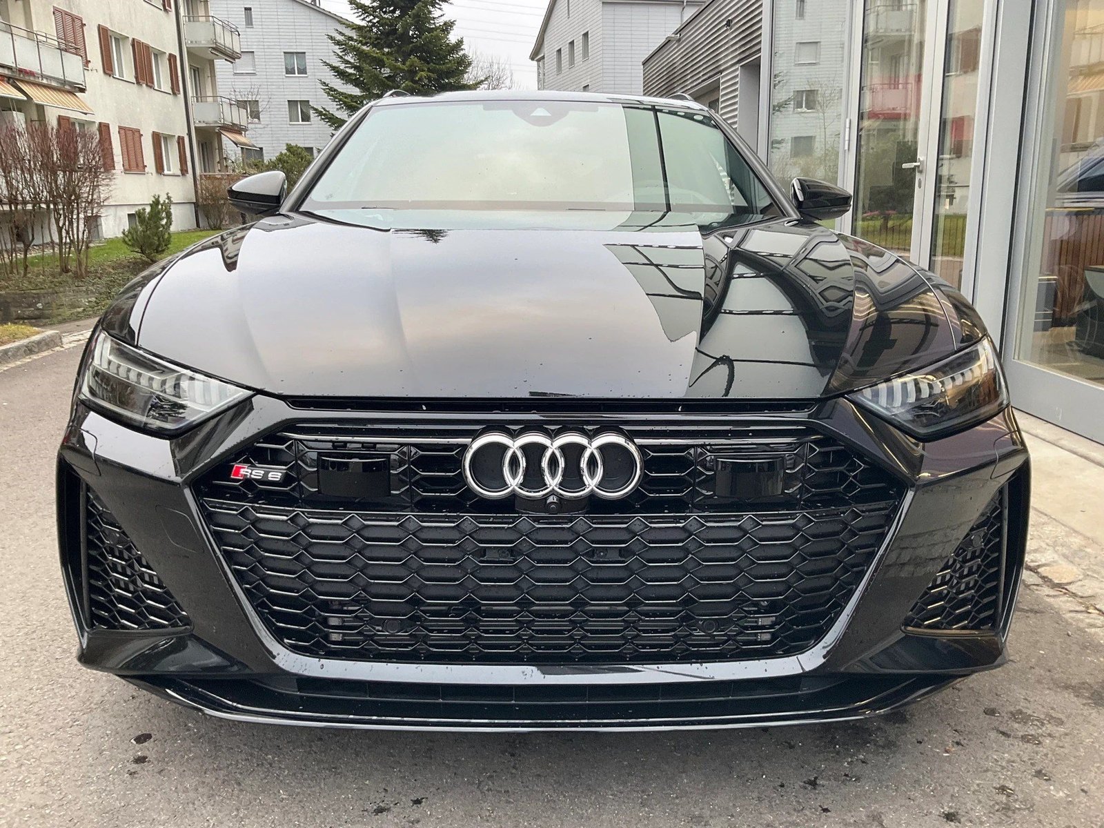 AUDI RS6 Avant 4.0 TFSI V8 quattro ***NEUPREIS 190'900 SFR**, Mild-Hybrid Petrol/Electric, New car, Automatic - 2