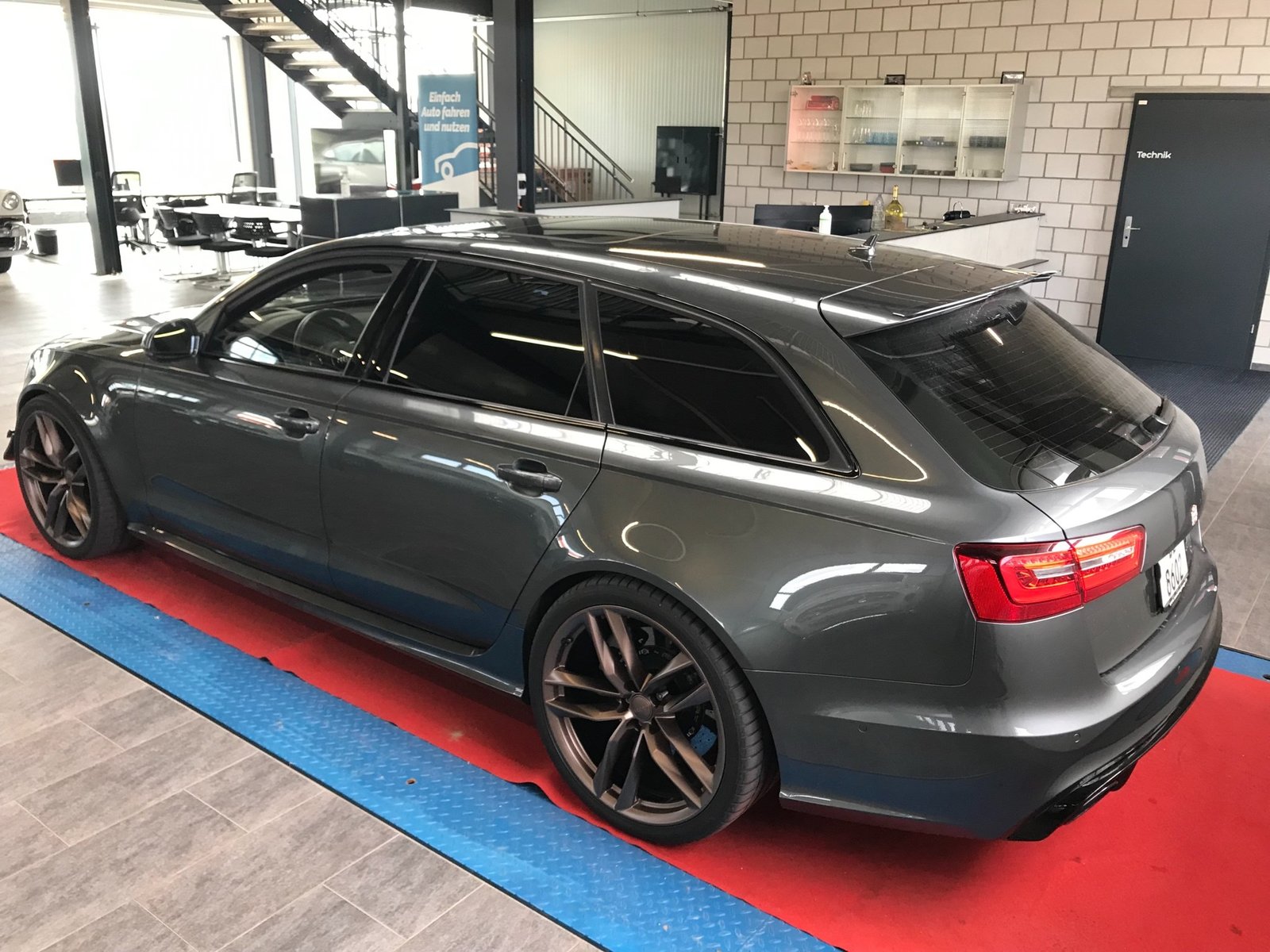 AUDI RS6 Avant 4.0 TFSI V8 quattro Tiptronic, Petrol, Second hand / Used, Automatic - 4