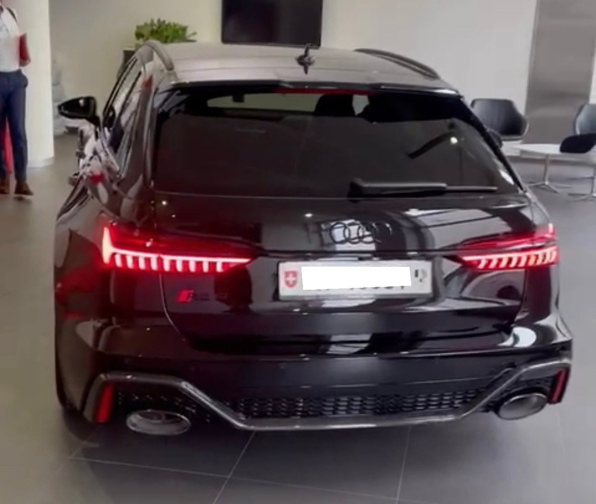 AUDI RS6 Avant 4.0 V8 TFSI quattro T-Tronic, Hybride Integrale Benzina/Elettrica, Occasioni / Usate, Automatico - 6