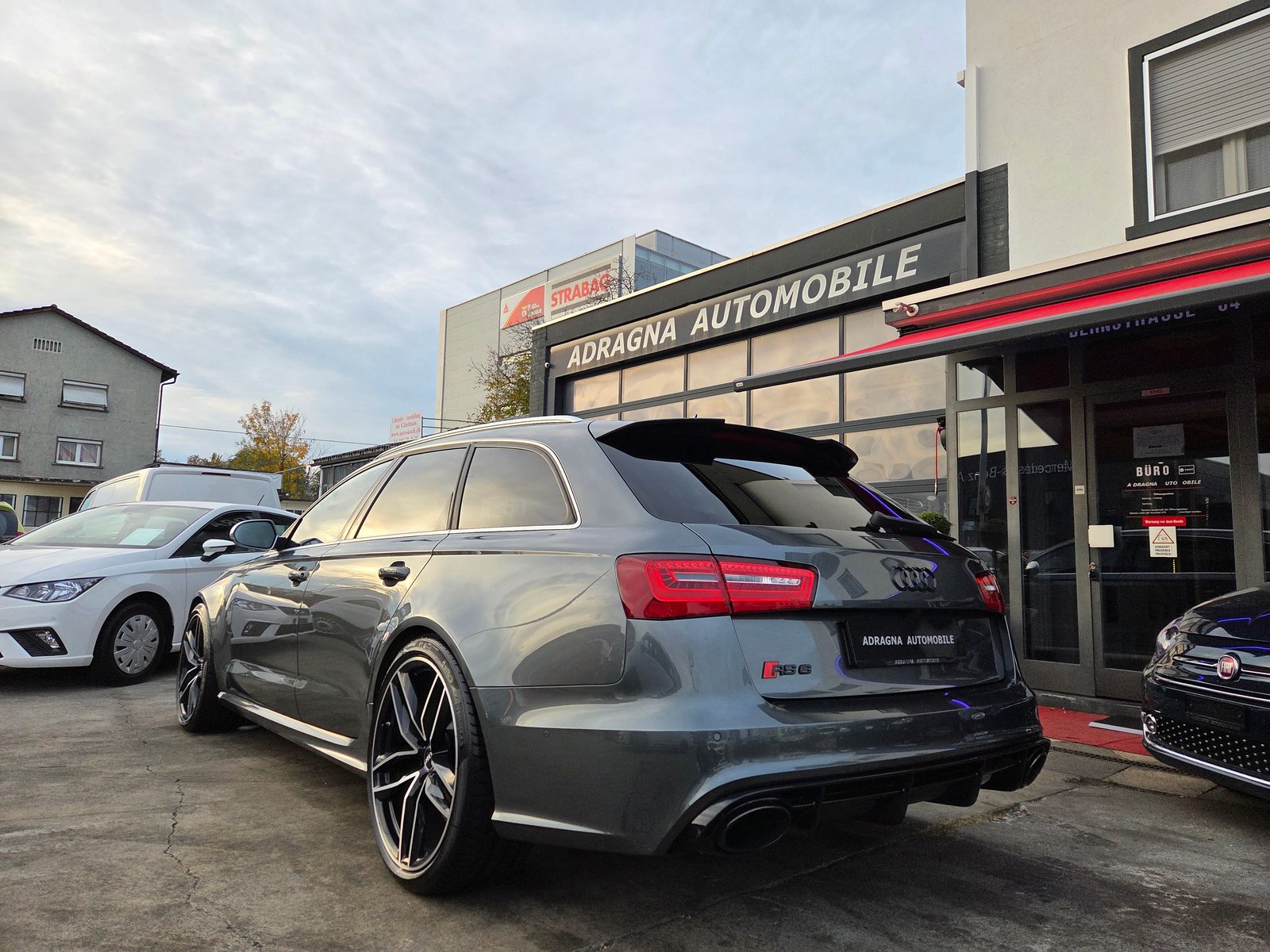 AUDI RS6 Avant 4.0 TFSI V8 quattro Tiptronic, Benzin, Occasion / Gebraucht, Automatik - 7