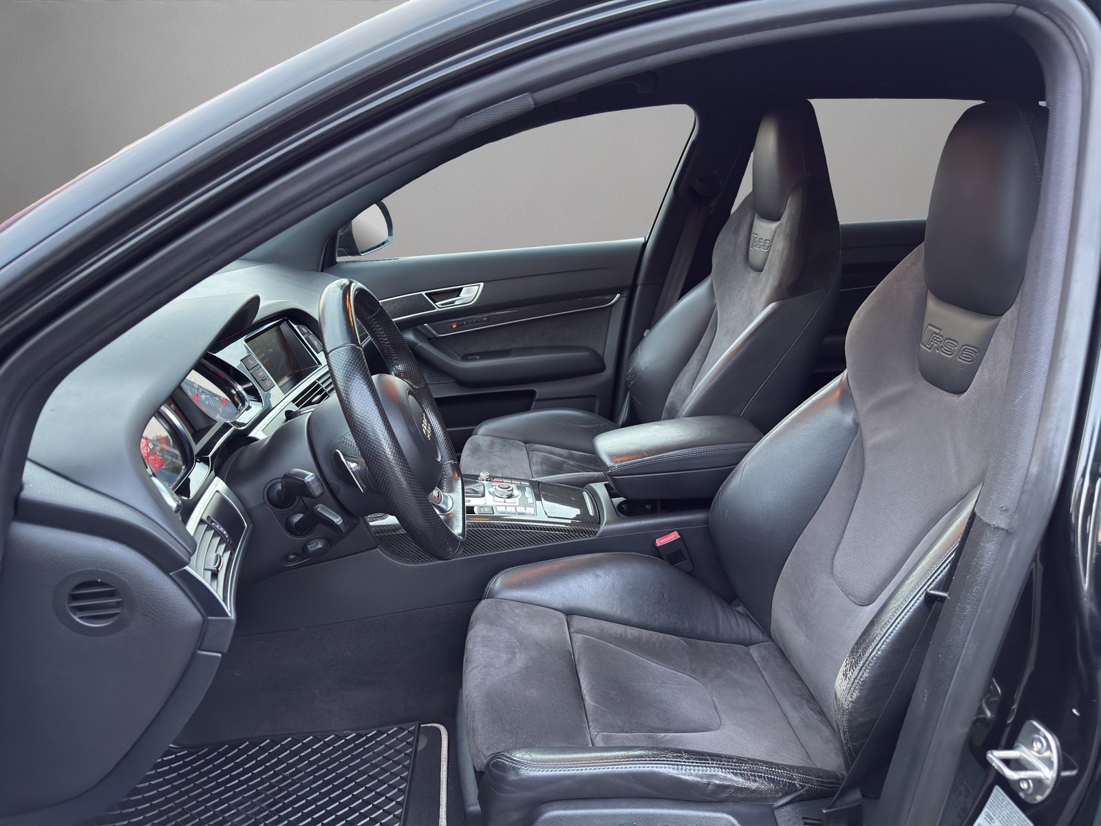 AUDI RS6 Avant 5.0 TFSI V10 quattro tiptronic, Benzina, Occasioni / Usate, Automatico - 6