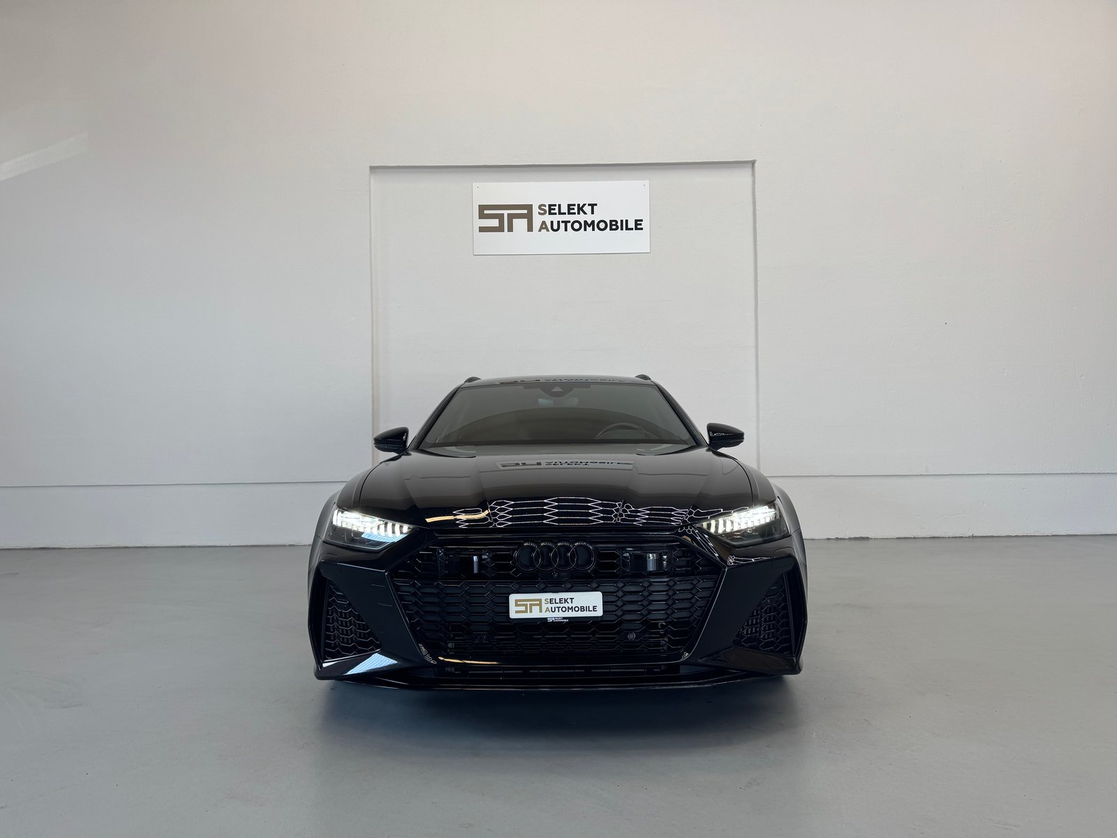 AUDI RS6 Avant 4.0 TFSI V8 quattro, Mild-Hybrid Petrol/Electric, Second hand / Used, Automatic - 3