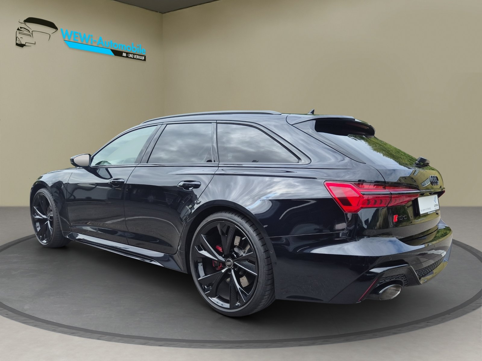 AUDI RS6 Avant 4.0 TFSI V8 Performance quattro, Hybride Léger Essence/Électricité, Occasion / Utilisé, Automatique - 3