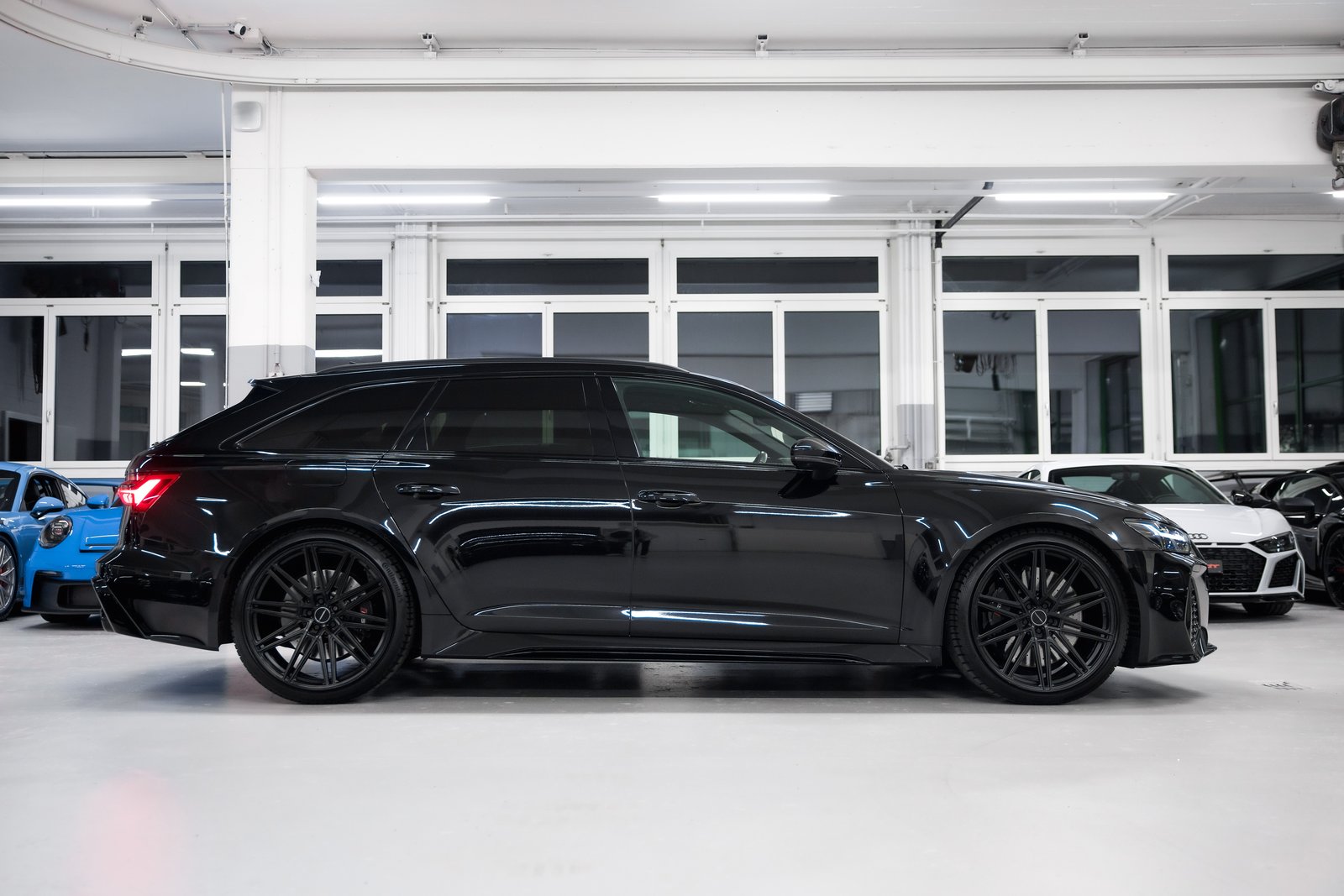 AUDI RS6 Avant 4.0 TFSI V8 quattro *CH-Fahrzeug*, Mild-Hybrid Petrol/Electric, Second hand / Used, Automatic - 4