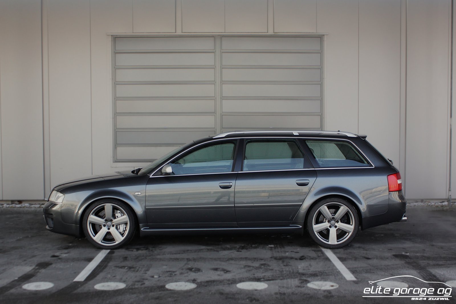 AUDI RS6 Avant QUATTRO SPORTEC 528 PS, Benzin, Occasion / Gebraucht, Automatik - 2