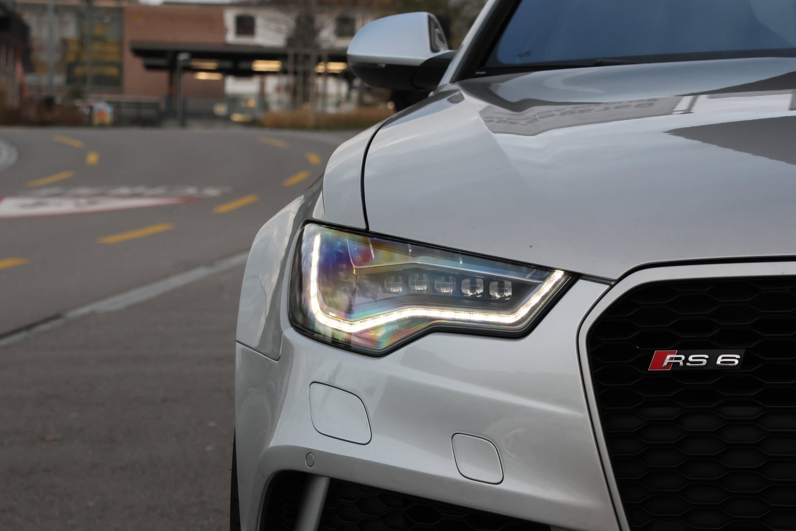 AUDI RS6 Avant 4.0 TFSI V8 quattro Tiptronic, Essence, Occasion / Utilisé, Automatique - 3