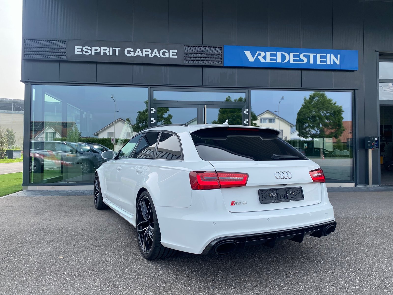AUDI RS6 Avant 4.0 TFSI V8 quattro Tiptronic, Essence, Occasion / Utilisé, Automatique - 2