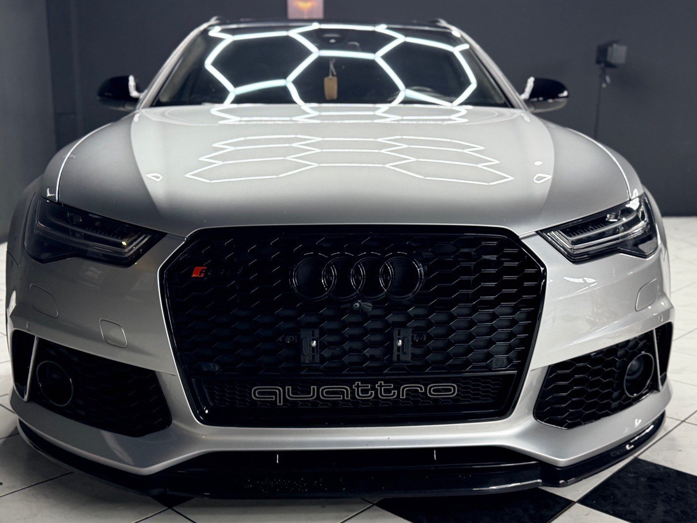 AUDI RS6 Avant 4.0 TFSI V8 p, Essence, Occasion / Utilisé, Automatique - 3
