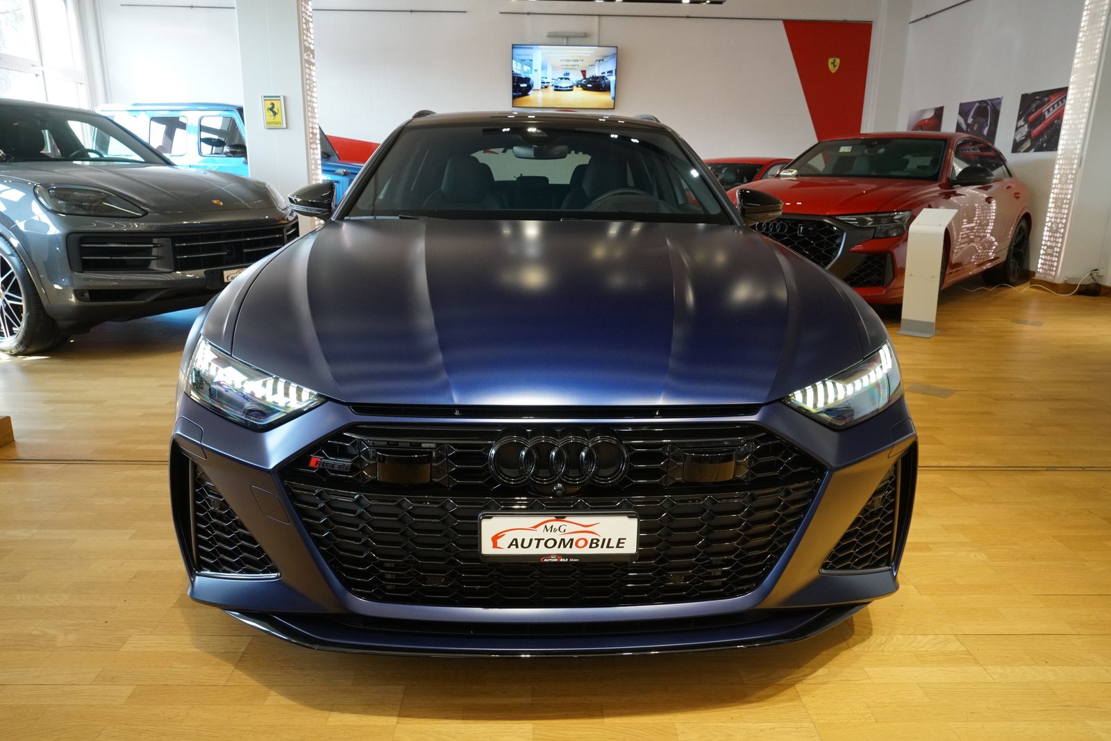 AUDI RS6 Avant 4.0 TFSI V8 quattro Matteffekt Audi exclusive, Hybride Léger Essence/Électricité, Occasion / Utilisé, Automatique - 2