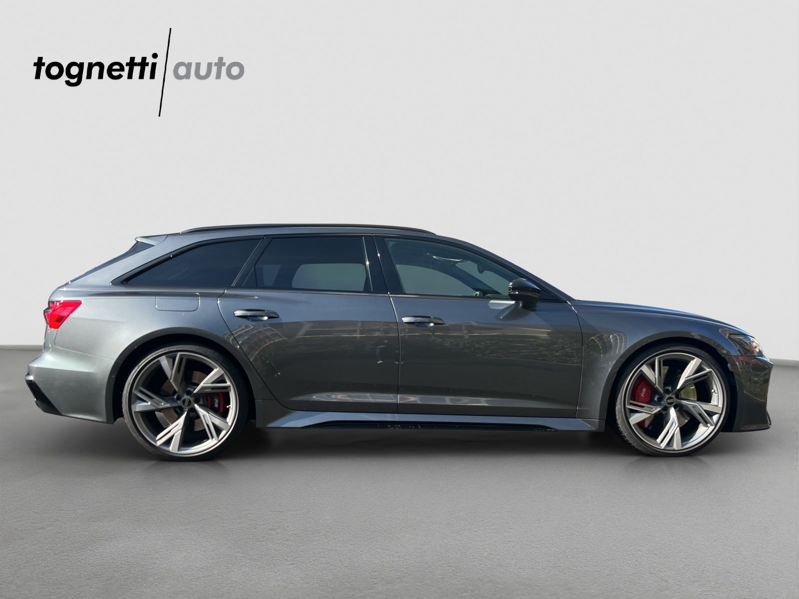 AUDI RS 6 Avant, Benzin, Occasion / Gebraucht, Automatik - 2
