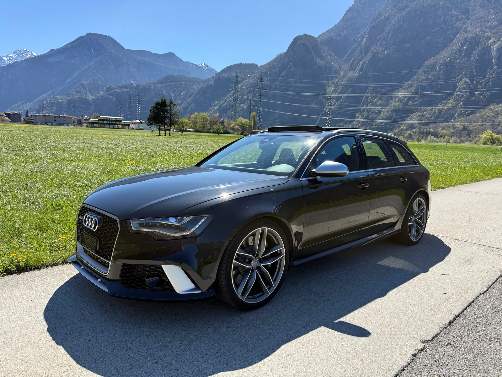 AUDI RS6 Avant 4.0 TFSI V8 quattro Tiptronic, Benzin, Occasion / Gebraucht, Automatik - 2