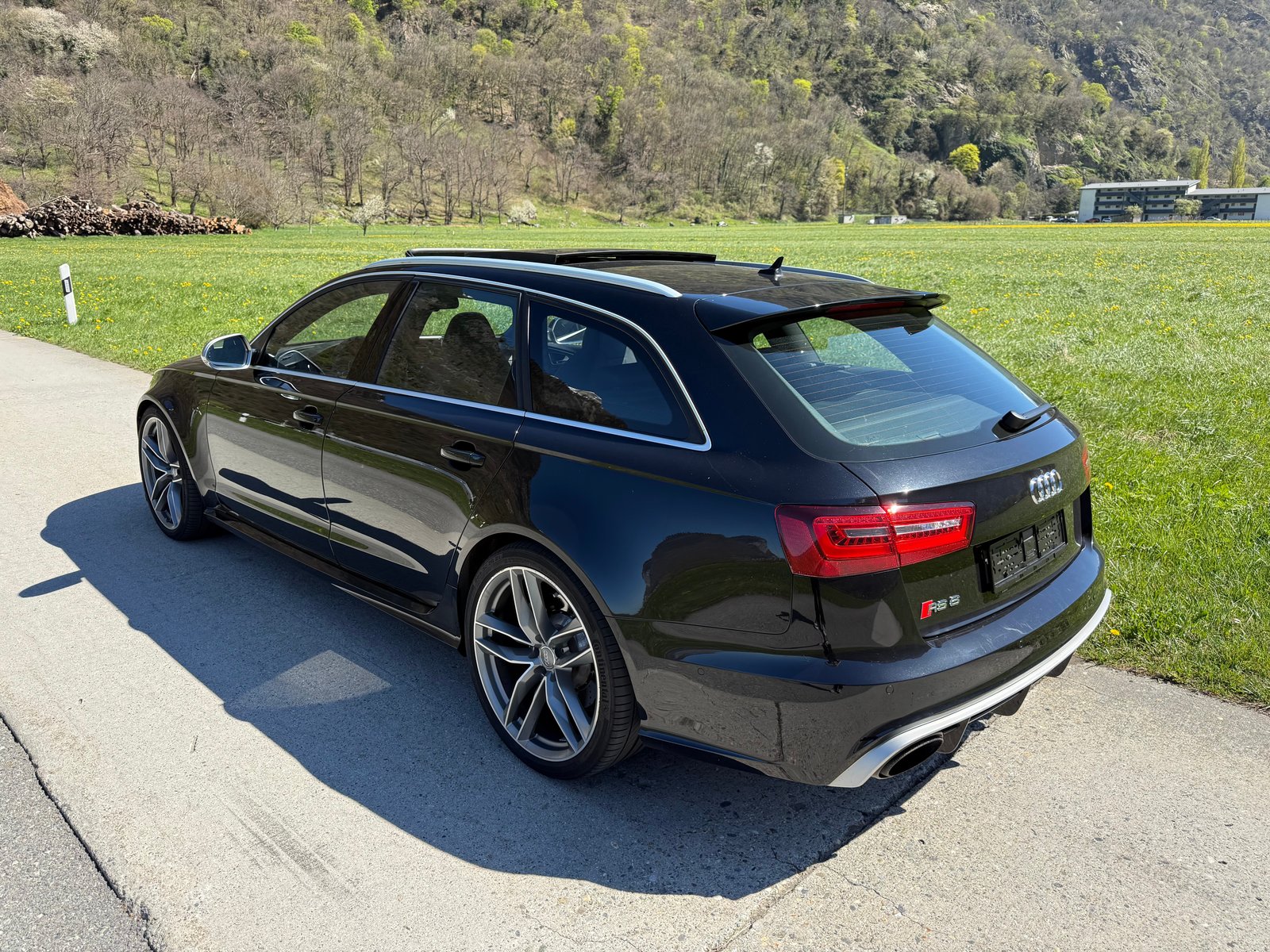 AUDI RS6 Avant 4.0 TFSI V8 quattro Tiptronic, Benzin, Occasion / Gebraucht, Automatik - 7
