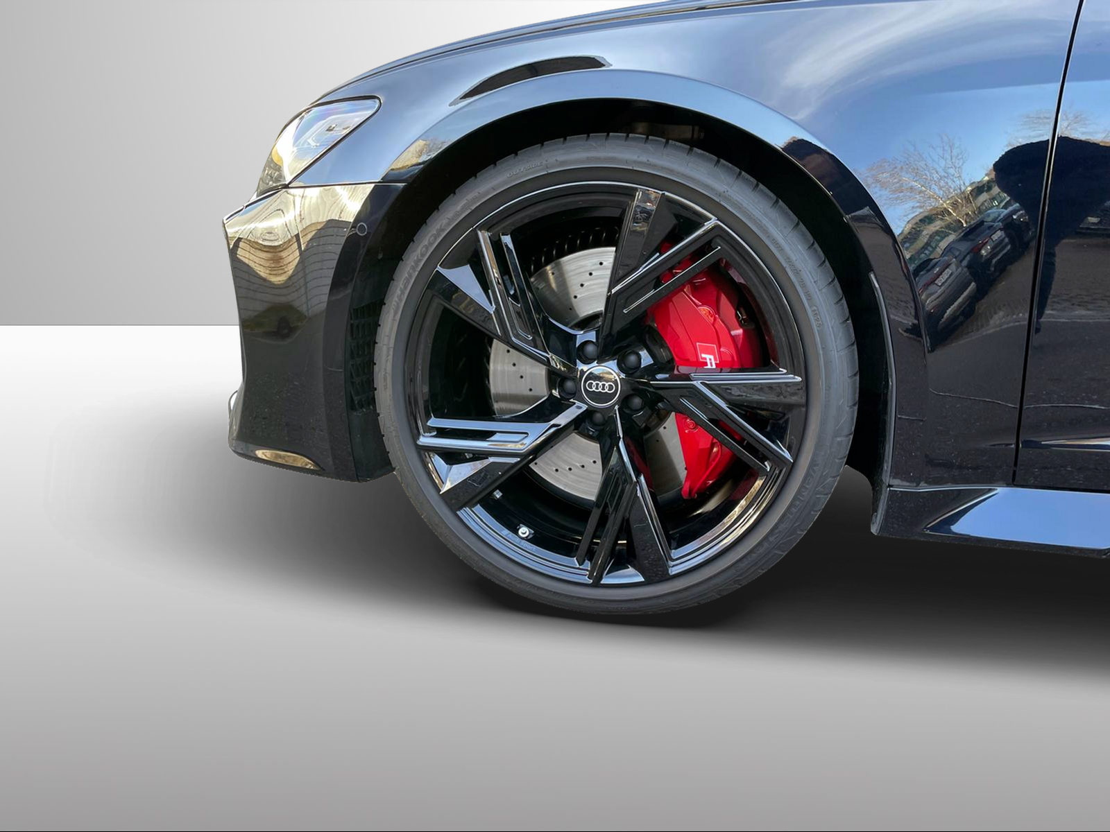AUDI RS 6 Avant Performance, Petrol, Second hand / Used, Automatic - 4