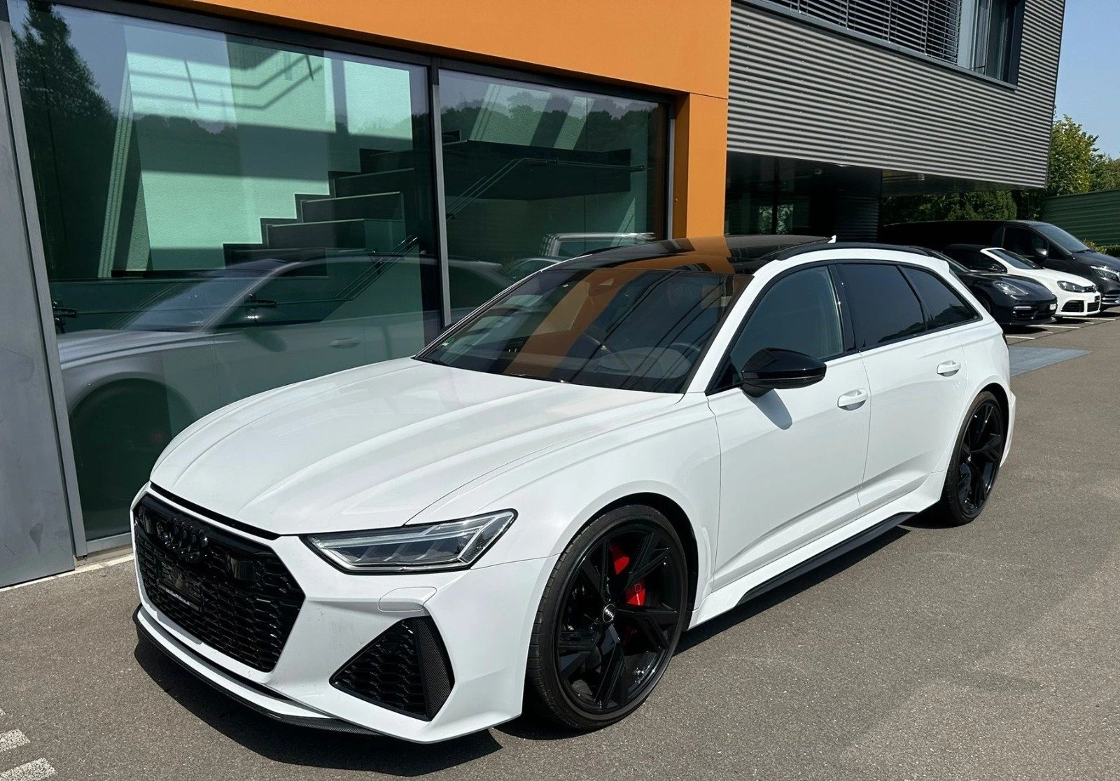 AUDI RS6 Avant 4.0 V8 TFSI quattro T-Tronic / KERAMIK