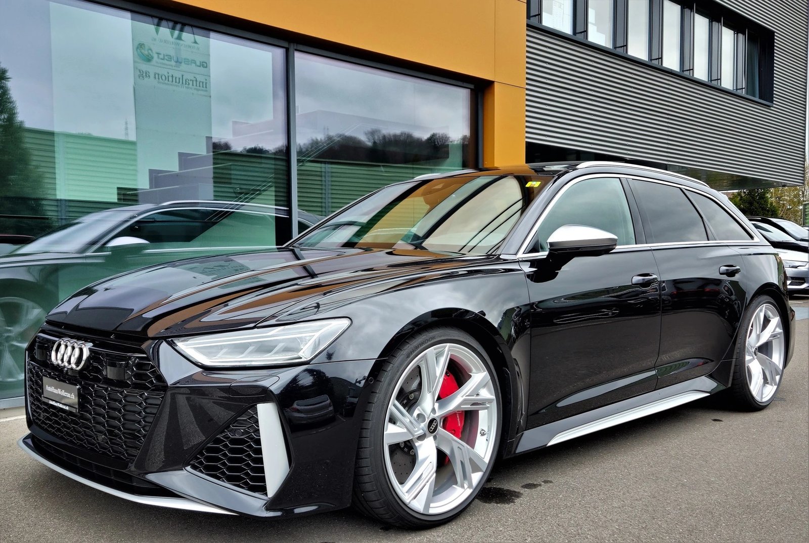 AUDI RS6 Avant 4.0 TFSI V8 quattro, Mild-Hybrid Petrol/Electric, Second hand / Used, Automatic - 2