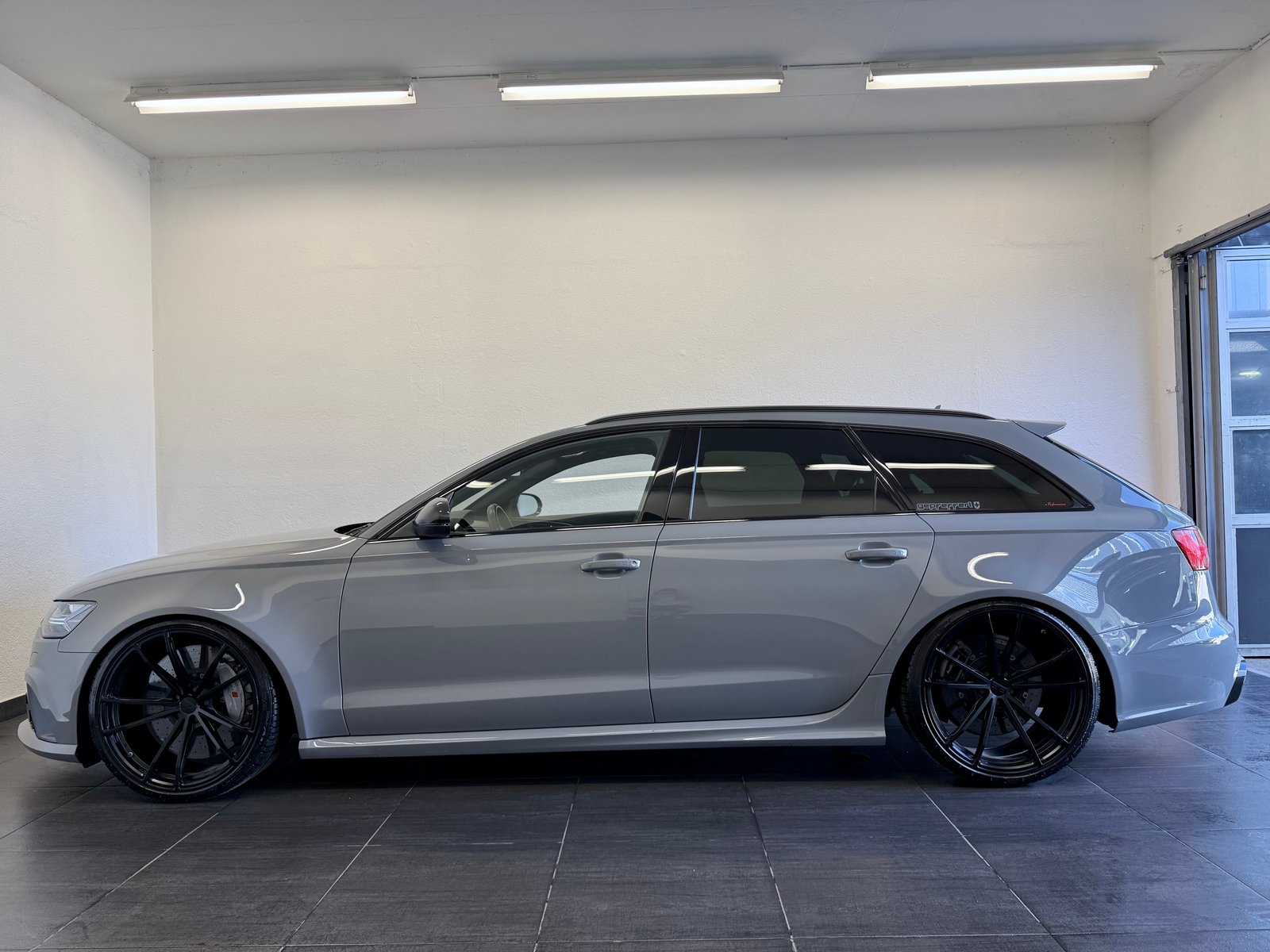 AUDI RS6 Avant 4.0 TFSI V8 performance Gepfeffert quattro Na, Essence, Occasion / Utilisé, Automatique - 7