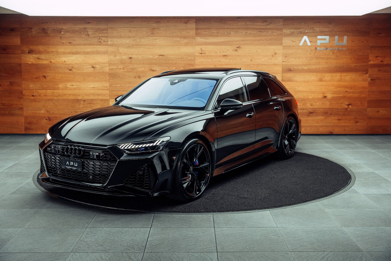 AUDI RS6 Avant 4.0 TFSI V8 quattro, Mild-Hybrid Petrol/Electric, Second hand / Used, Automatic - 4
