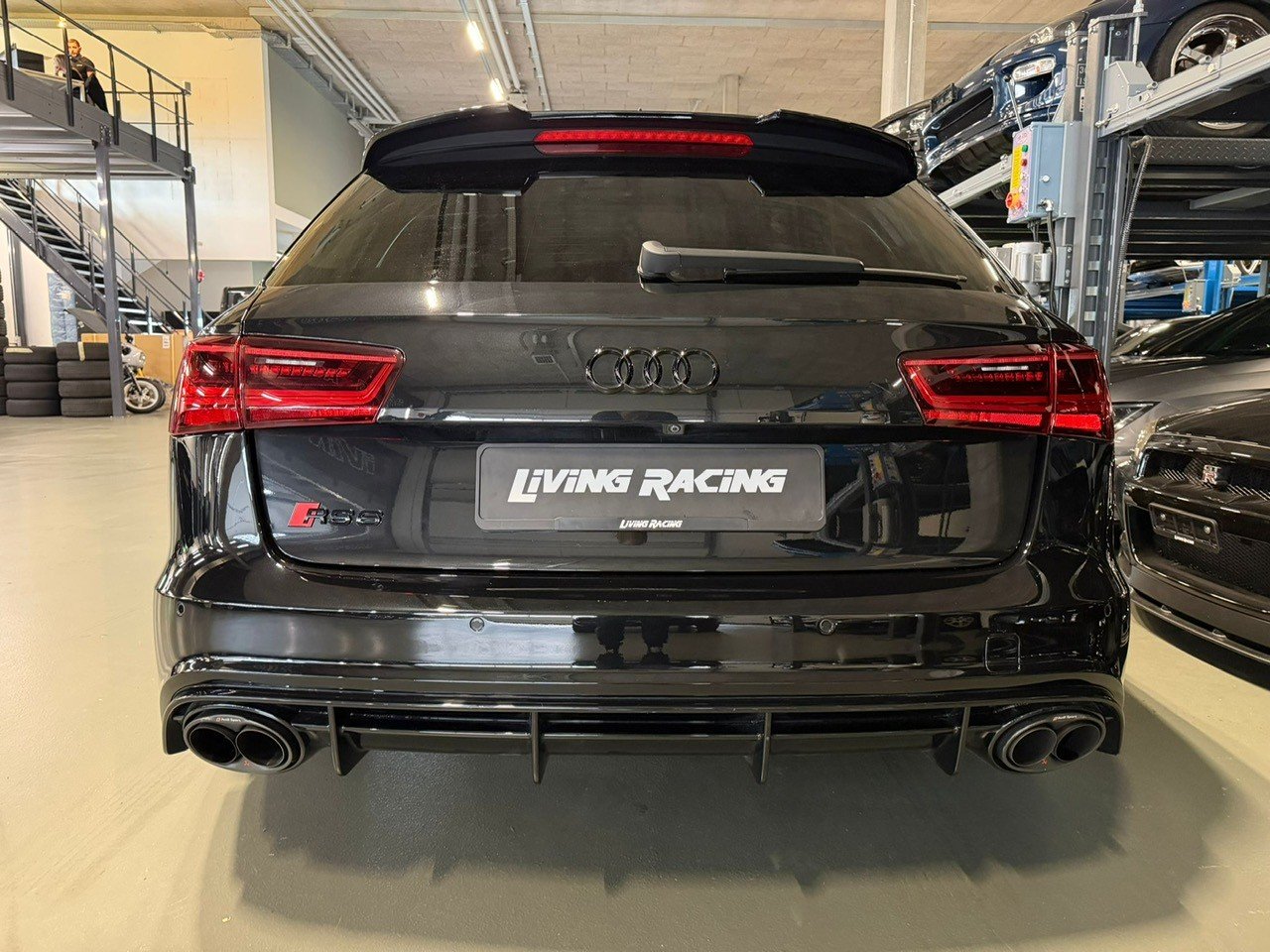 AUDI RS6 Avant 4.0 TFSI V8 performance *akra + ceram.*, Petrol, Second hand / Used, Automatic - 4