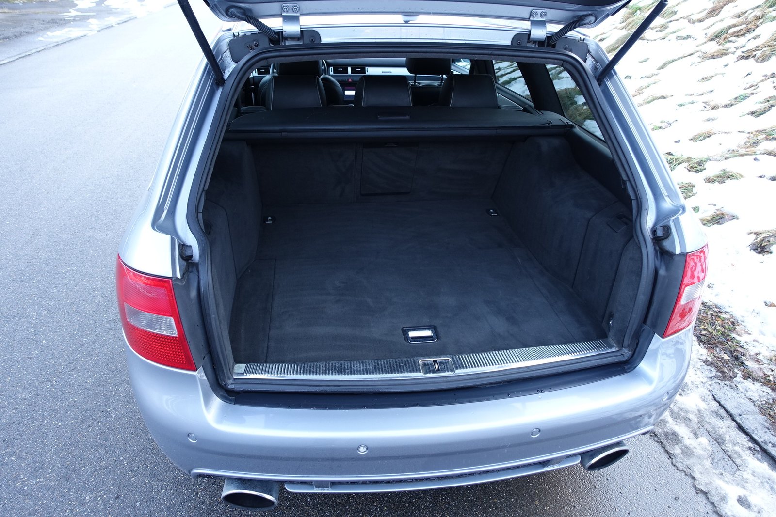 AUDI RS6 Avant quattro tiptronic, Petrol, Second hand / Used, Automatic - 7